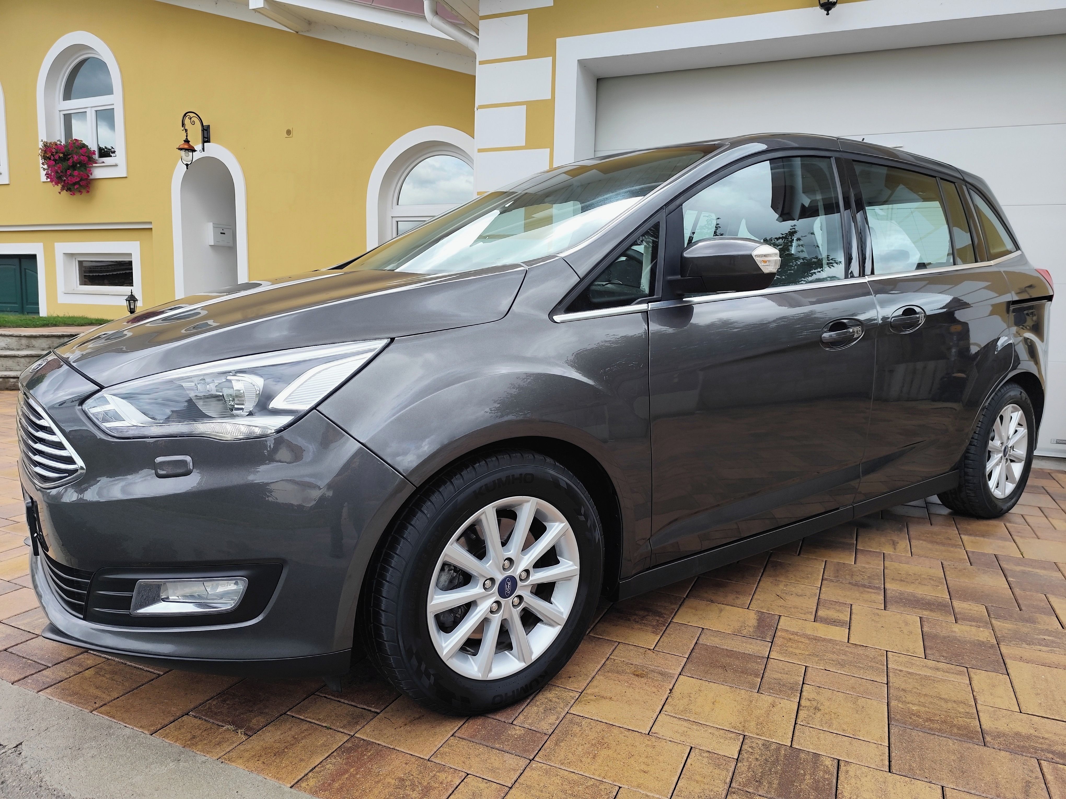 Ford Grand C-MAX, Eco.92KW-nová verze motoru! - fotka 3