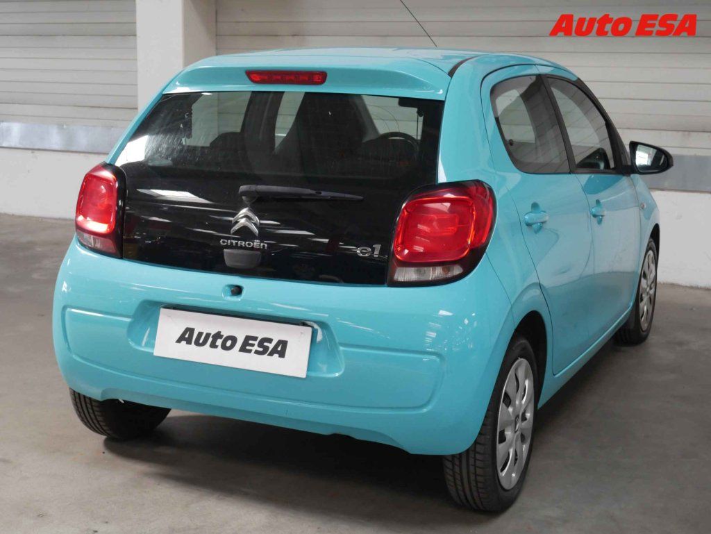 Citroën C1, 1.2i,1.maj,ČR,Klima - fotka 6