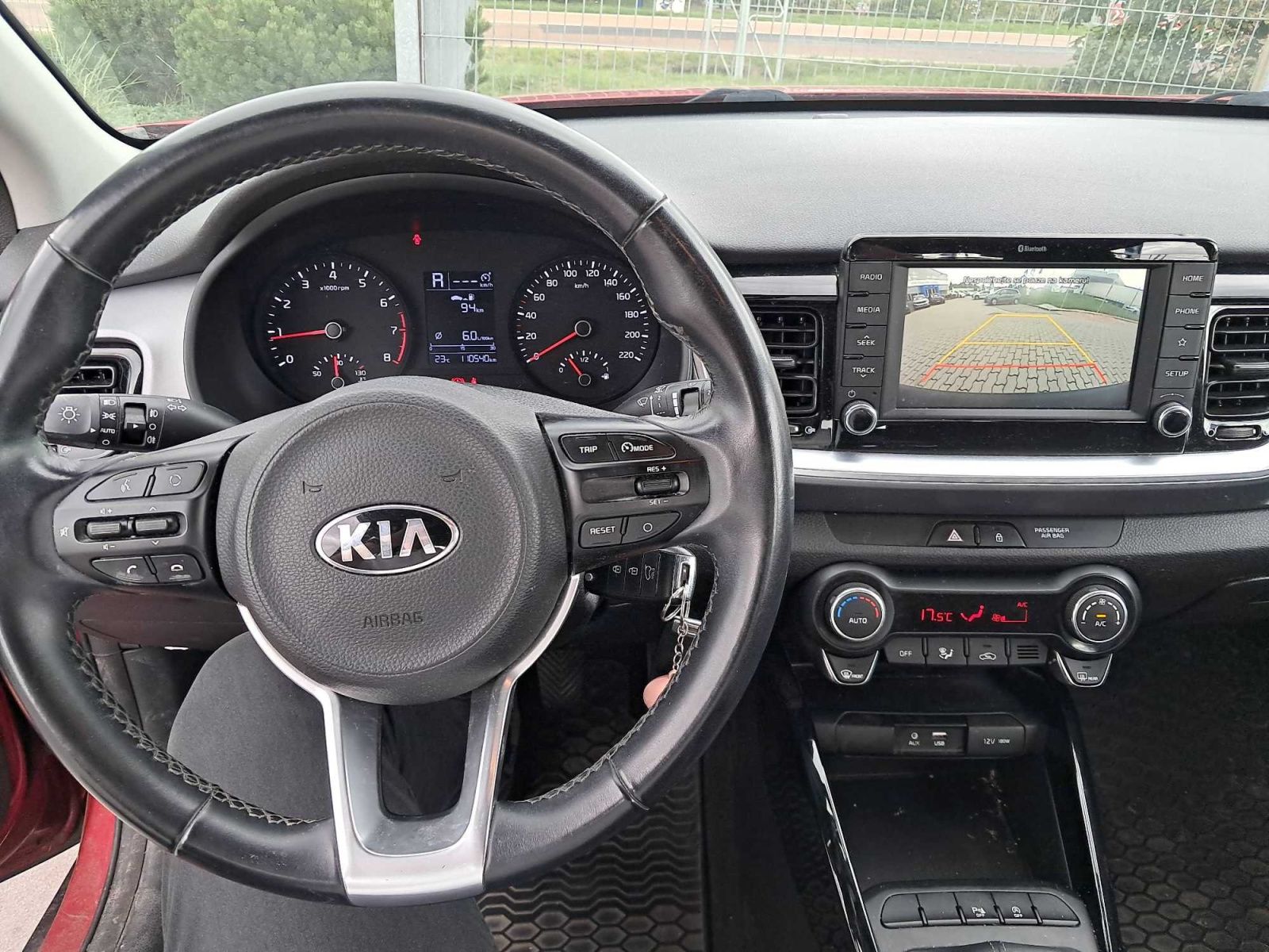 Kia Stonic, 1.25 CVVT, Serv.kniha - fotka 3