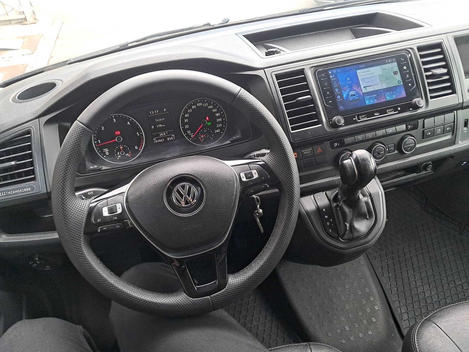 Volkswagen Caravelle, 2.0 TDI, Klima, Automat - fotka 3