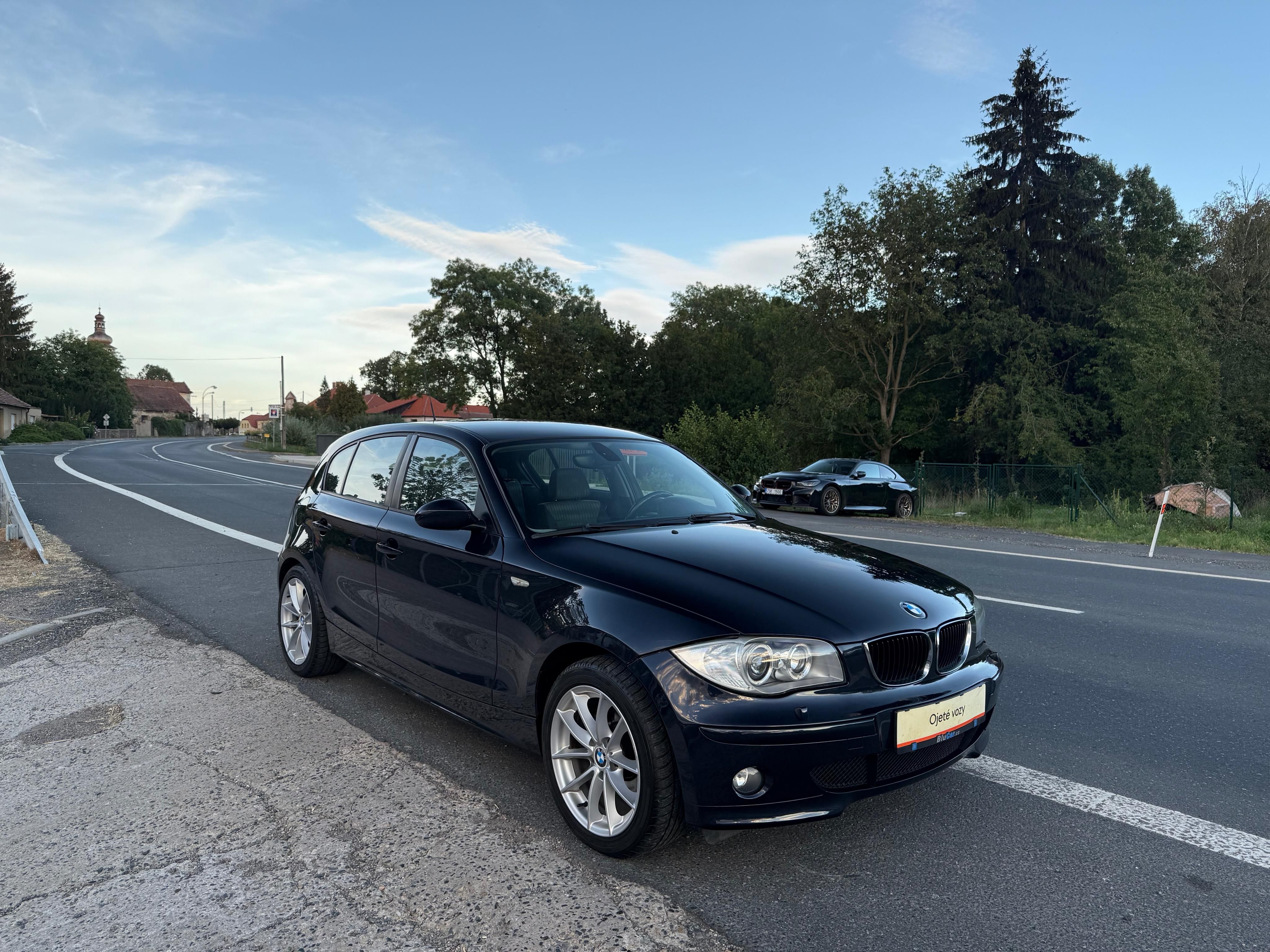BMW Řada 1, 120d 120kw Klima Xenon Tažné - fotka 4