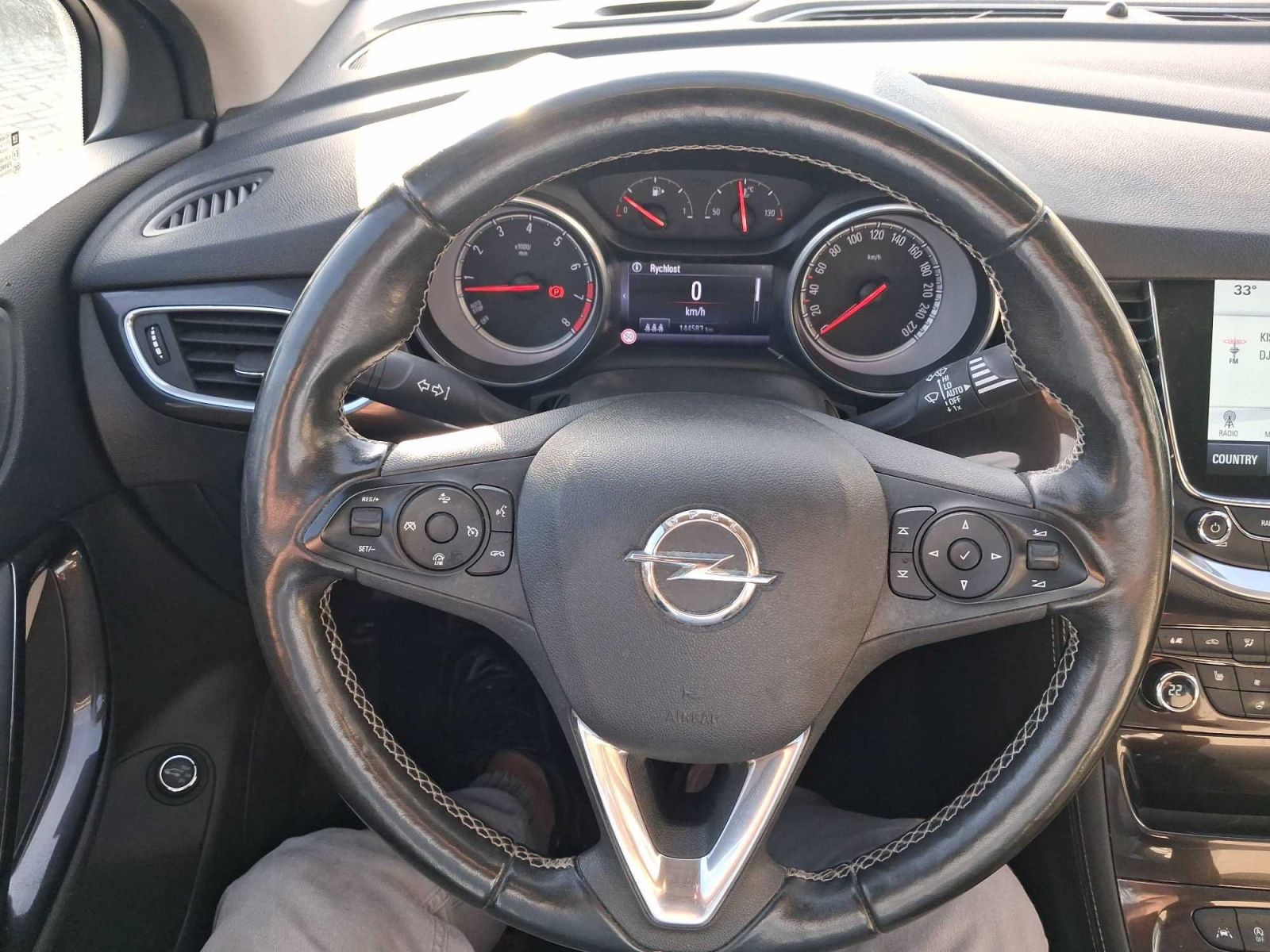 Opel Astra, 1.4 T, ČR,1.maj, Serv.kniha - fotka 3