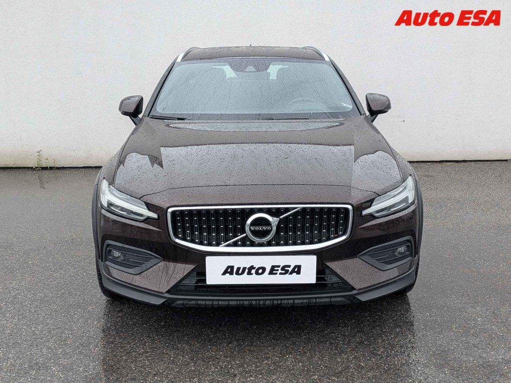 Volvo V60, 2.0D 4x4,Cross Country,AT - fotka 2