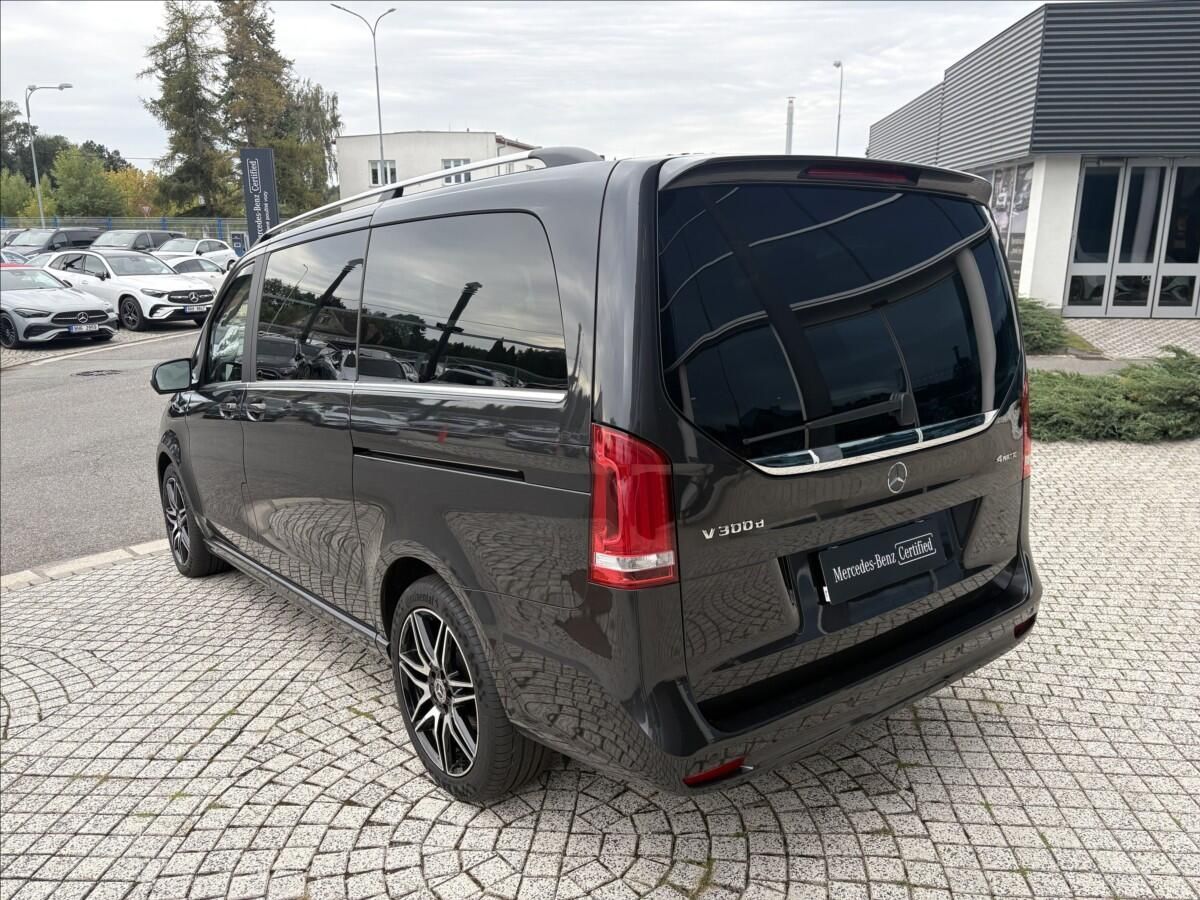 Mercedes-Benz Třídy V, 2,0 V 300d Exclusive 4M L ČR - fotka 3