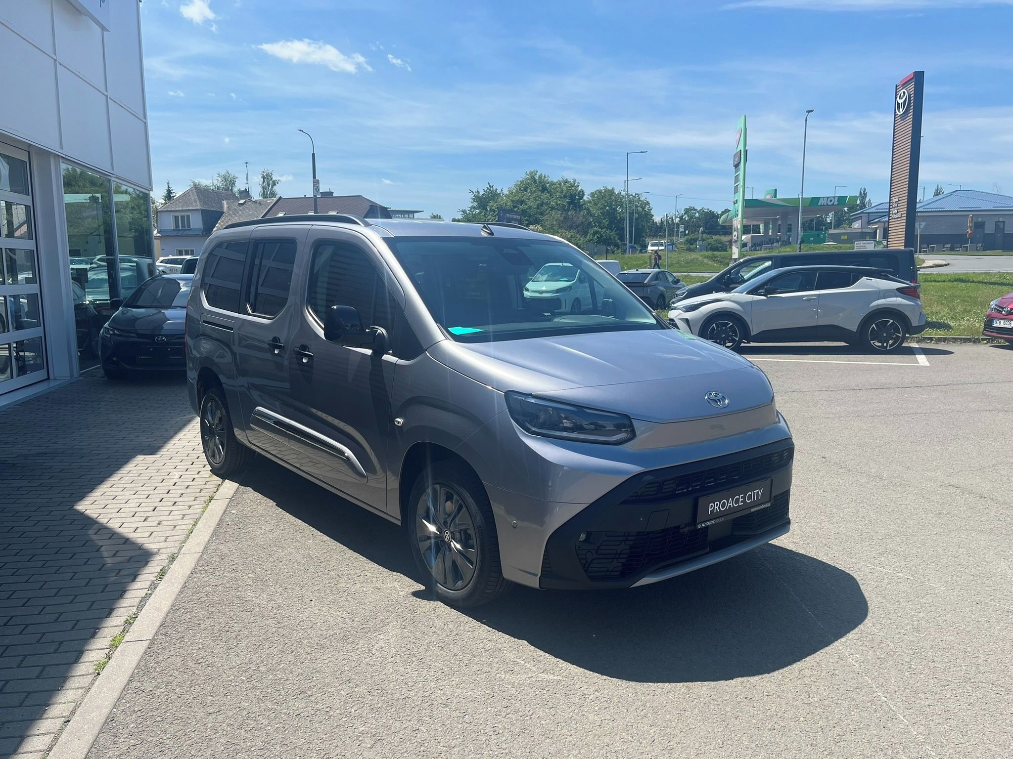 Toyota Proace City Verso, 1.5L VIP 7s TAŽNÉ - fotka 3
