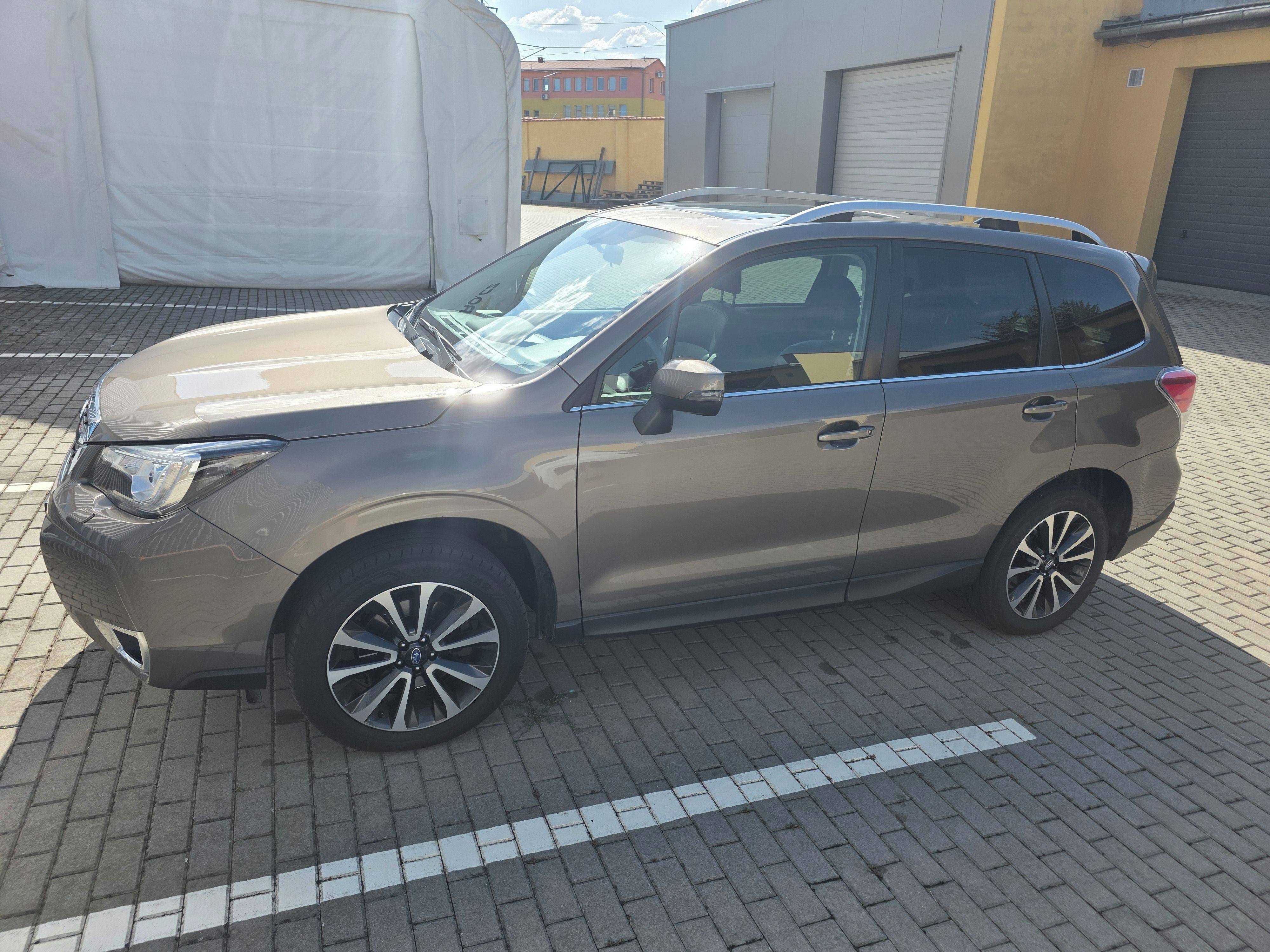 Subaru Forester, Subaru Forester XT 2018 - fotka 6