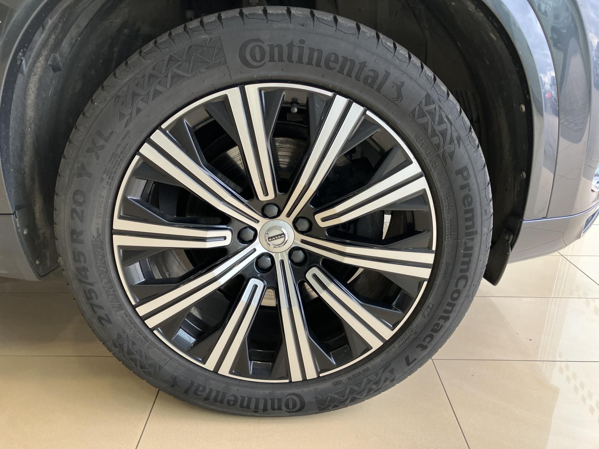 Volvo XC90, B5 AWD INSCRIPTION AT8, ČR - fotka 5