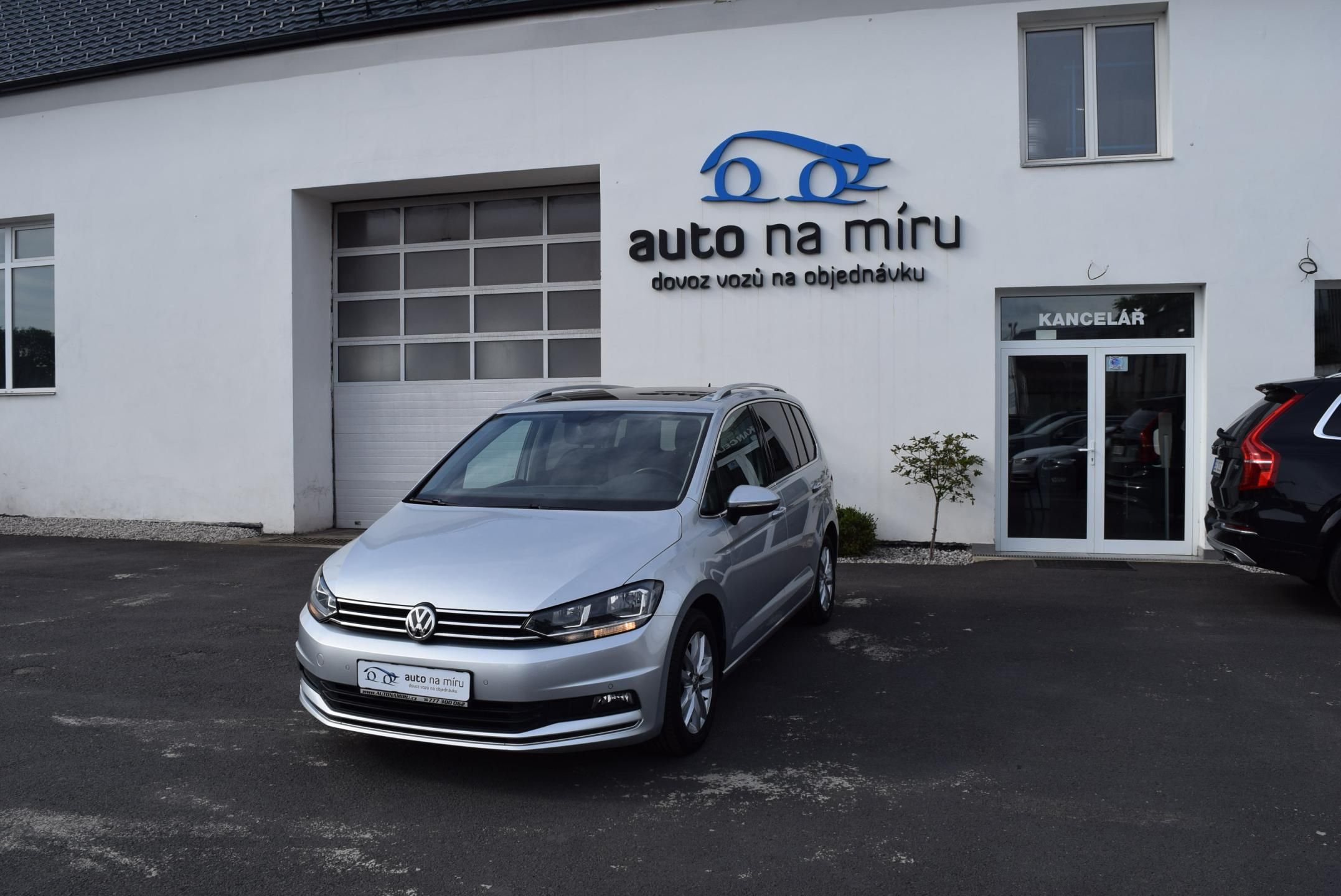 Volkswagen Touran, 1.4TSI 110kw HIGHLINE 7M TAŽN