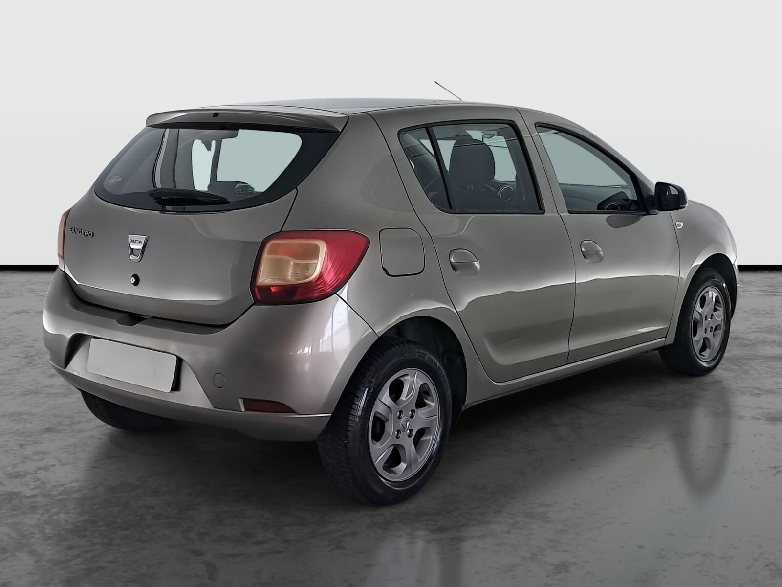 Dacia Sandero, 1.5 dCi, Celebration - fotka 5