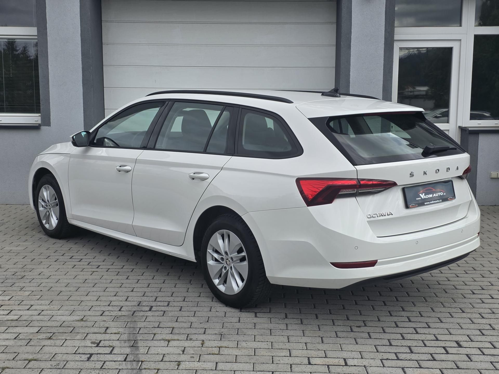 Škoda Octavia, 1.5TSI 110kW DSG 1.MAJITEL ČR - fotka 4