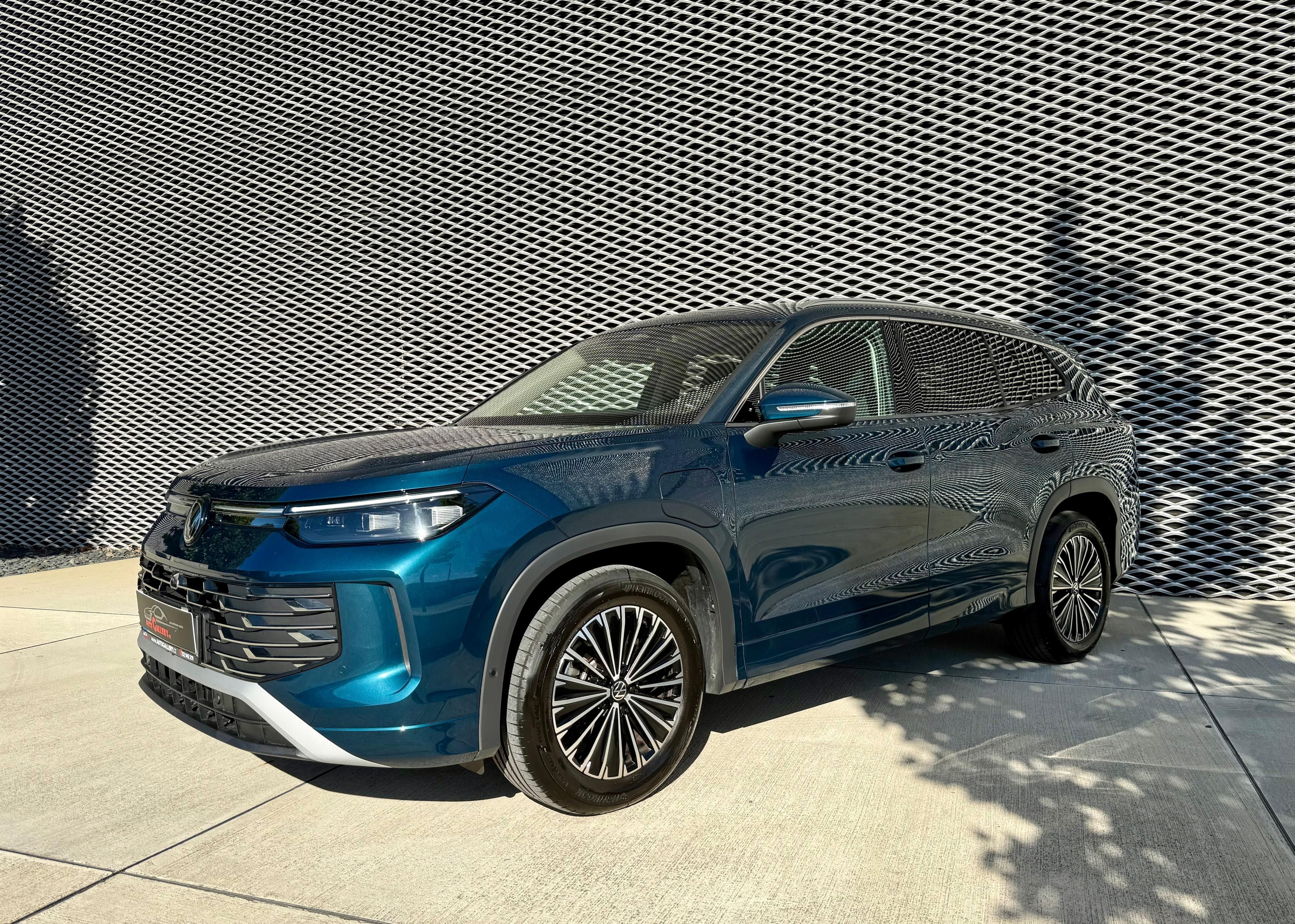 Volkswagen Tayron, Elegance 1.5 TSI Hybrid 200 kW - fotka 3