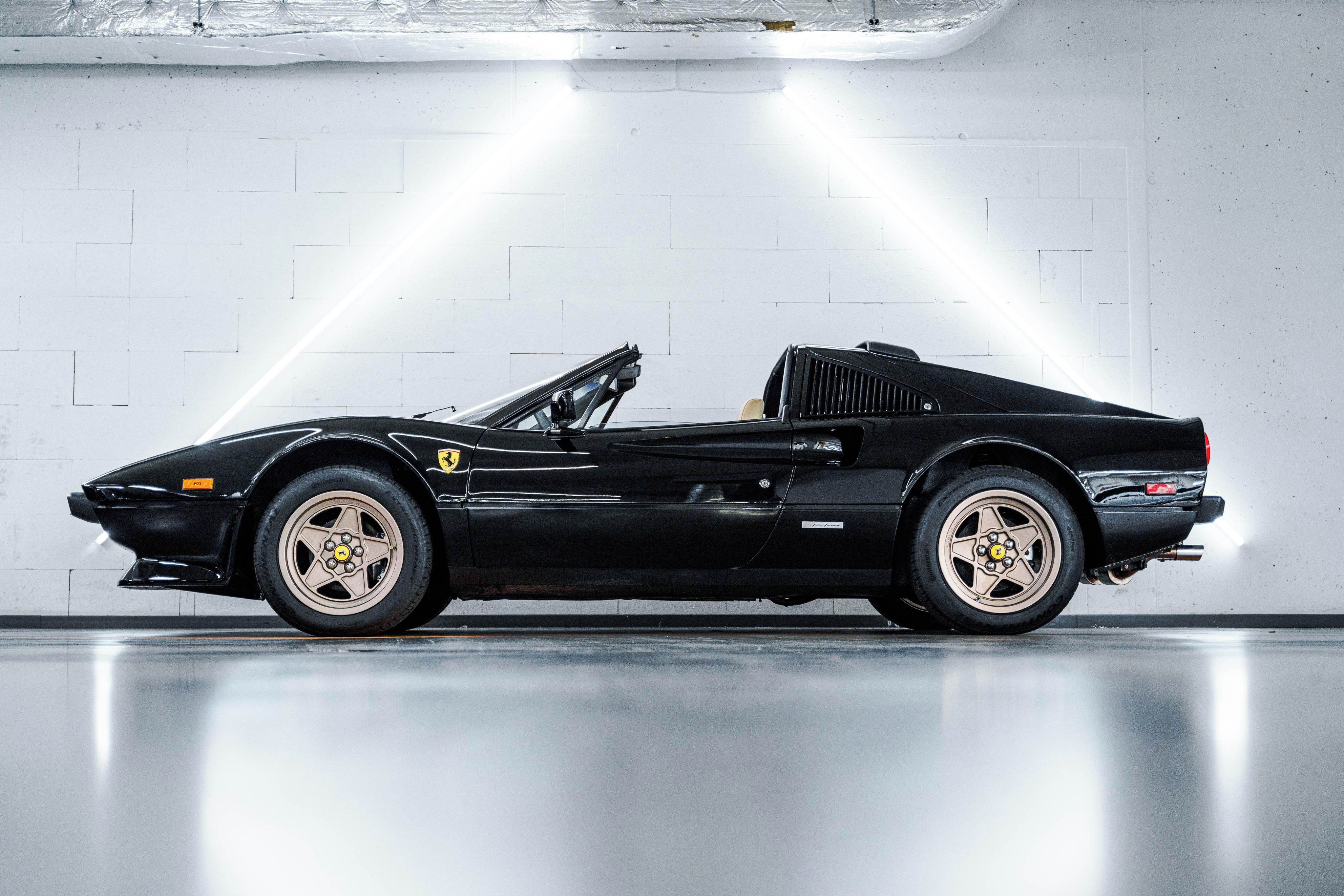 Ferrari, 308 GTS Quattrovalvole V8