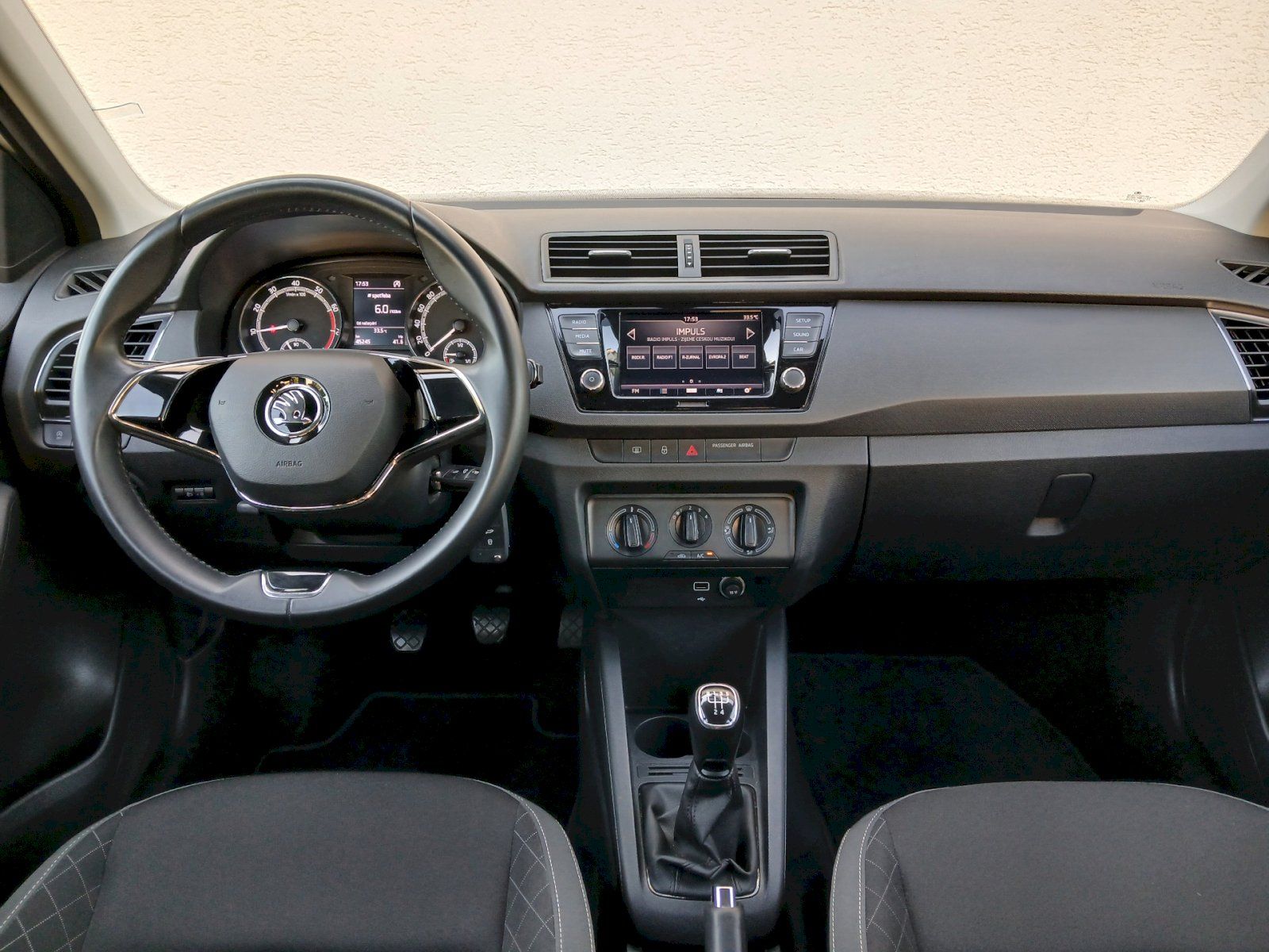 Škoda Fabia, COMBI III 1.0 TSI 70 KW AMBITI - fotka 5