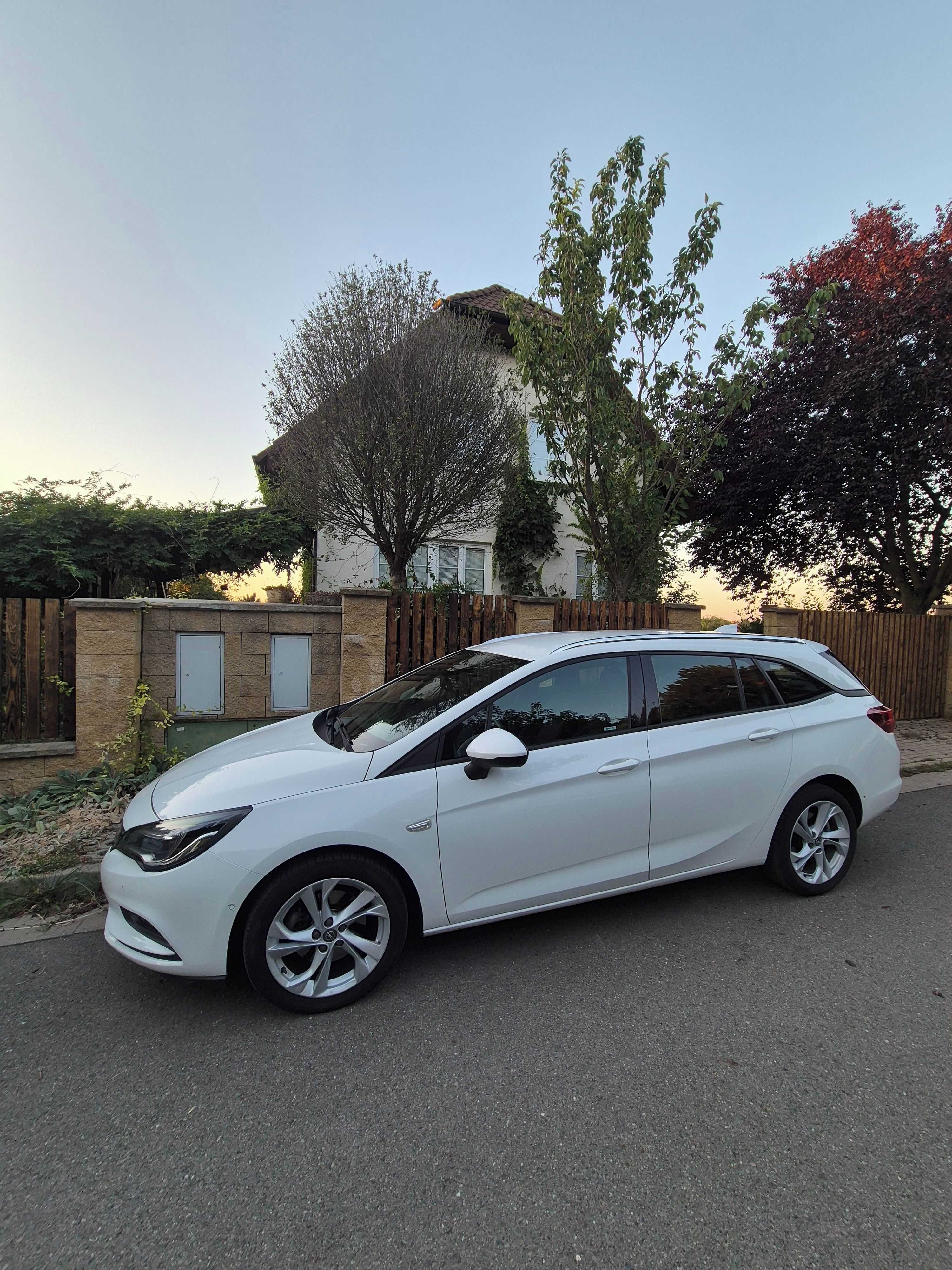 Opel Astra - fotka 3