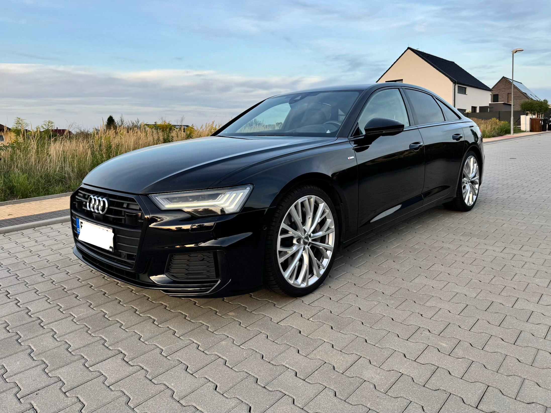 Audi A6, 55TFSI 250 kW,S Line,Webasto - fotka 2