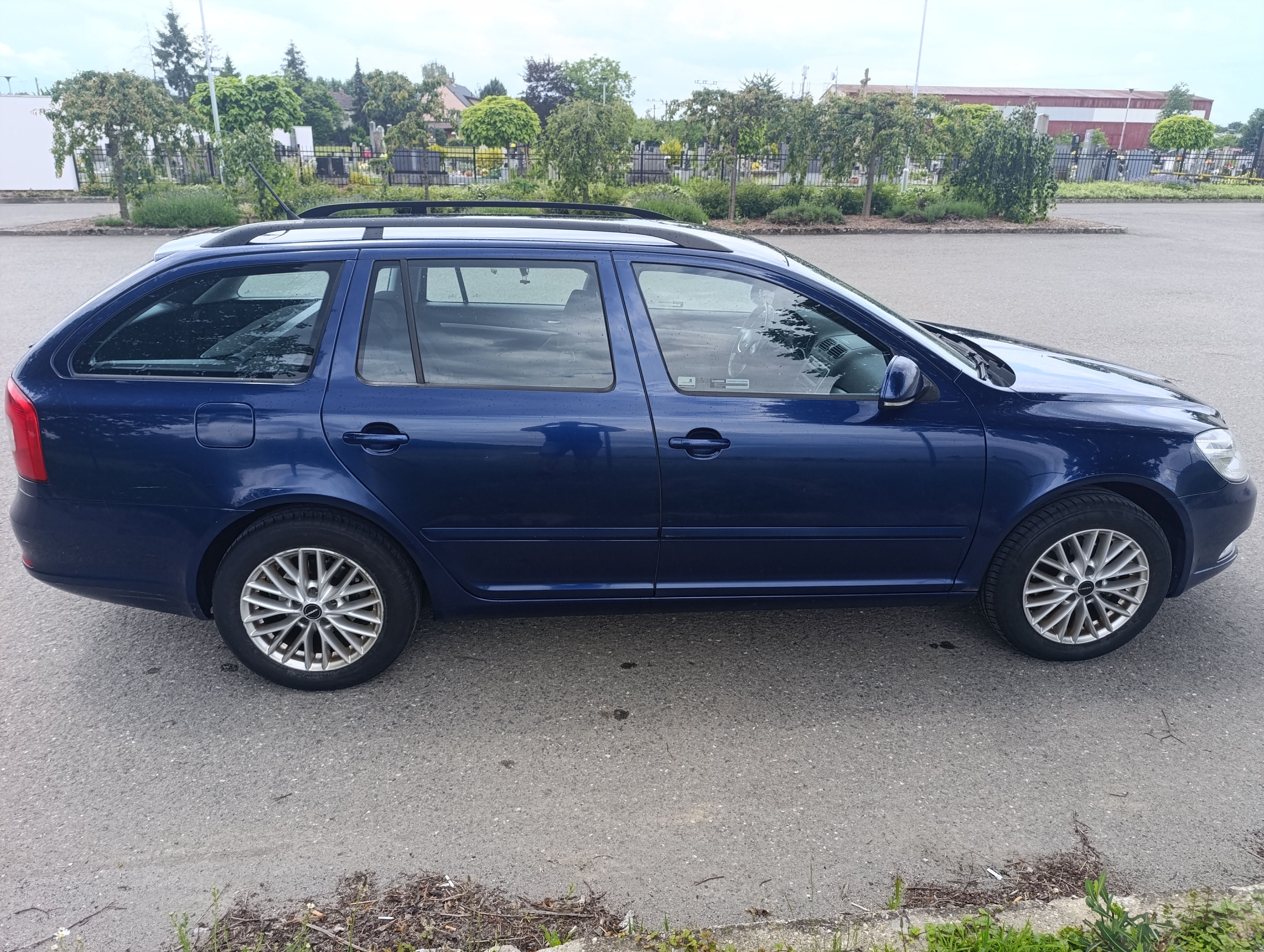 Škoda Octavia, 2.0TDi, 103 kW, Climatronic - fotka 5
