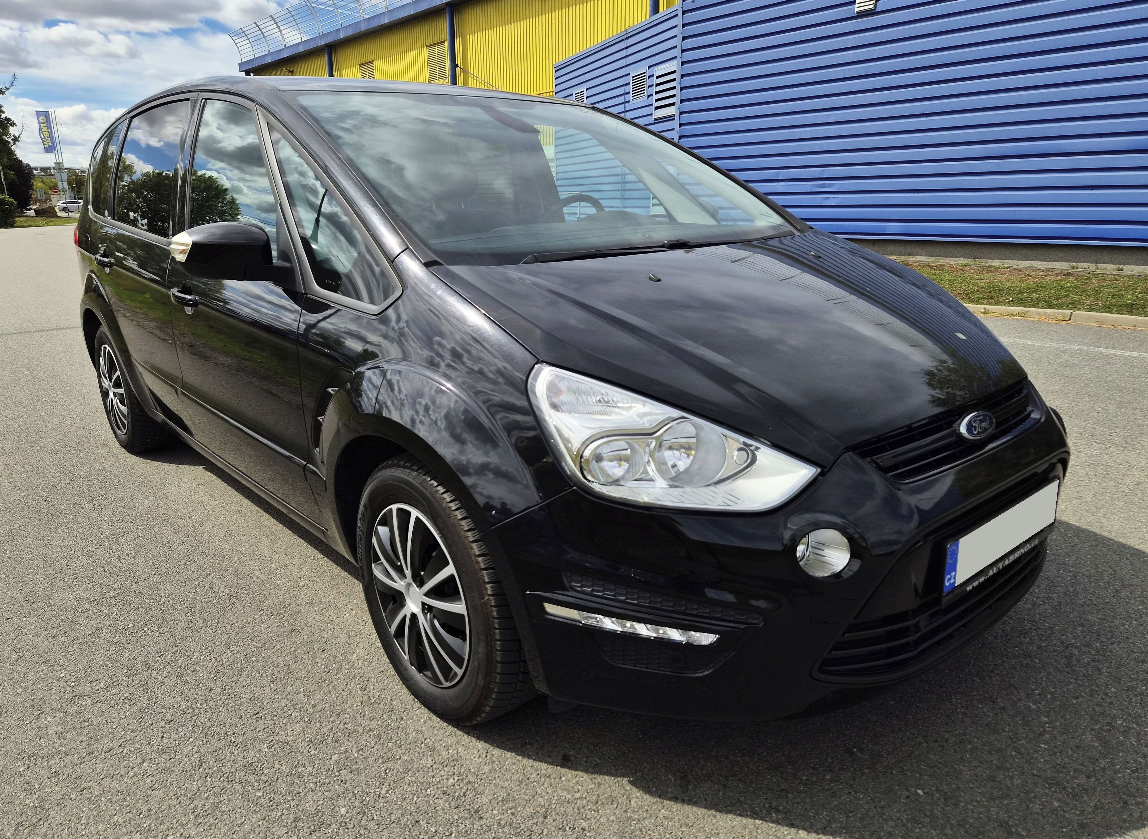 Ford S-MAX, 1.6 118KW KOUPENO ČR SERV FORD