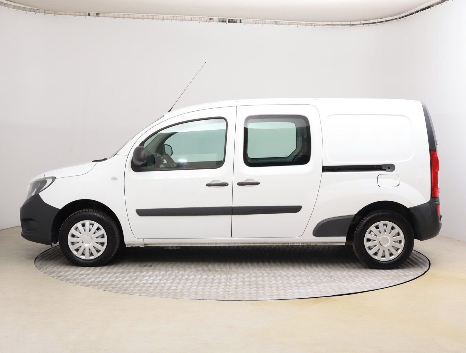 Mercedes-Benz Citan, 111 CDI, Mixto/XL, 5 míst - fotka 3