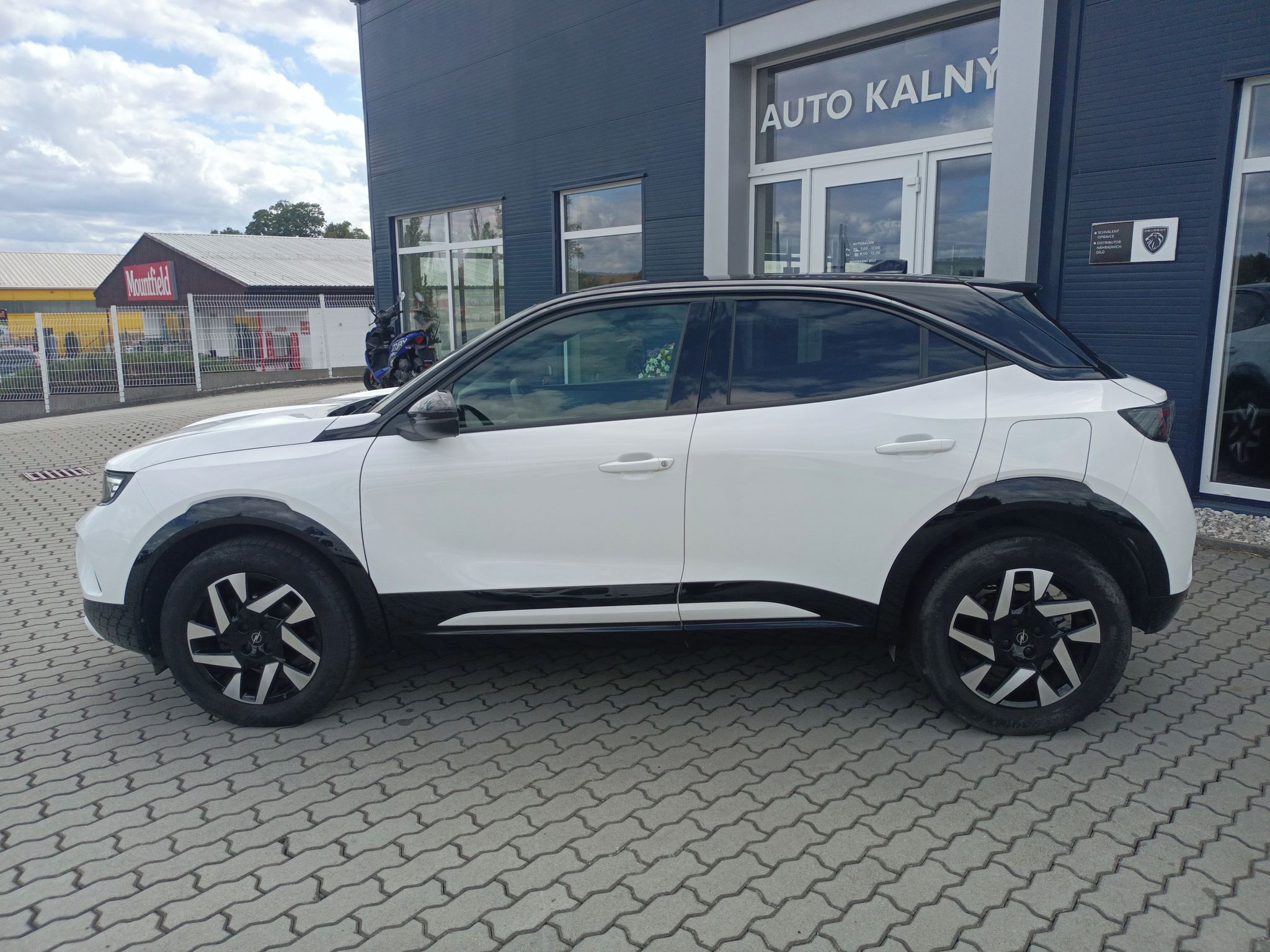 Opel Mokka, GS Turbo 130k EAT8 - fotka 3