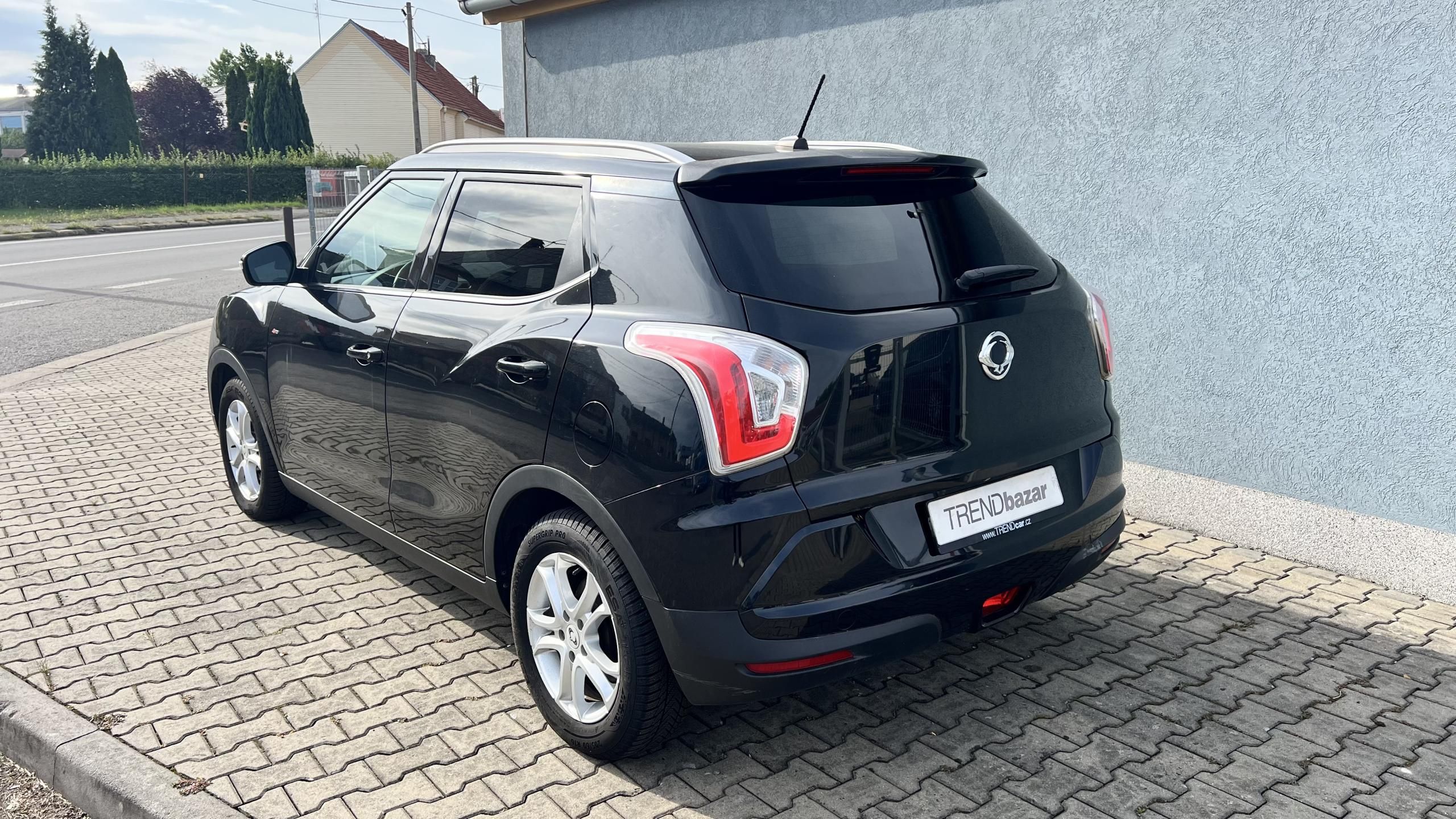 SsangYong Tivoli, 1,6i 4x4 Automat - fotka 5