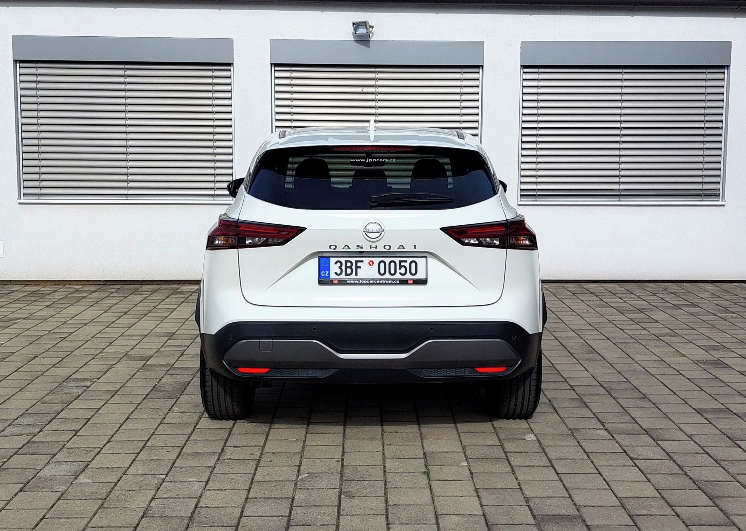 Nissan Qashqai, 1.3 benzín, 116 kW, rok 2023 - fotka 6