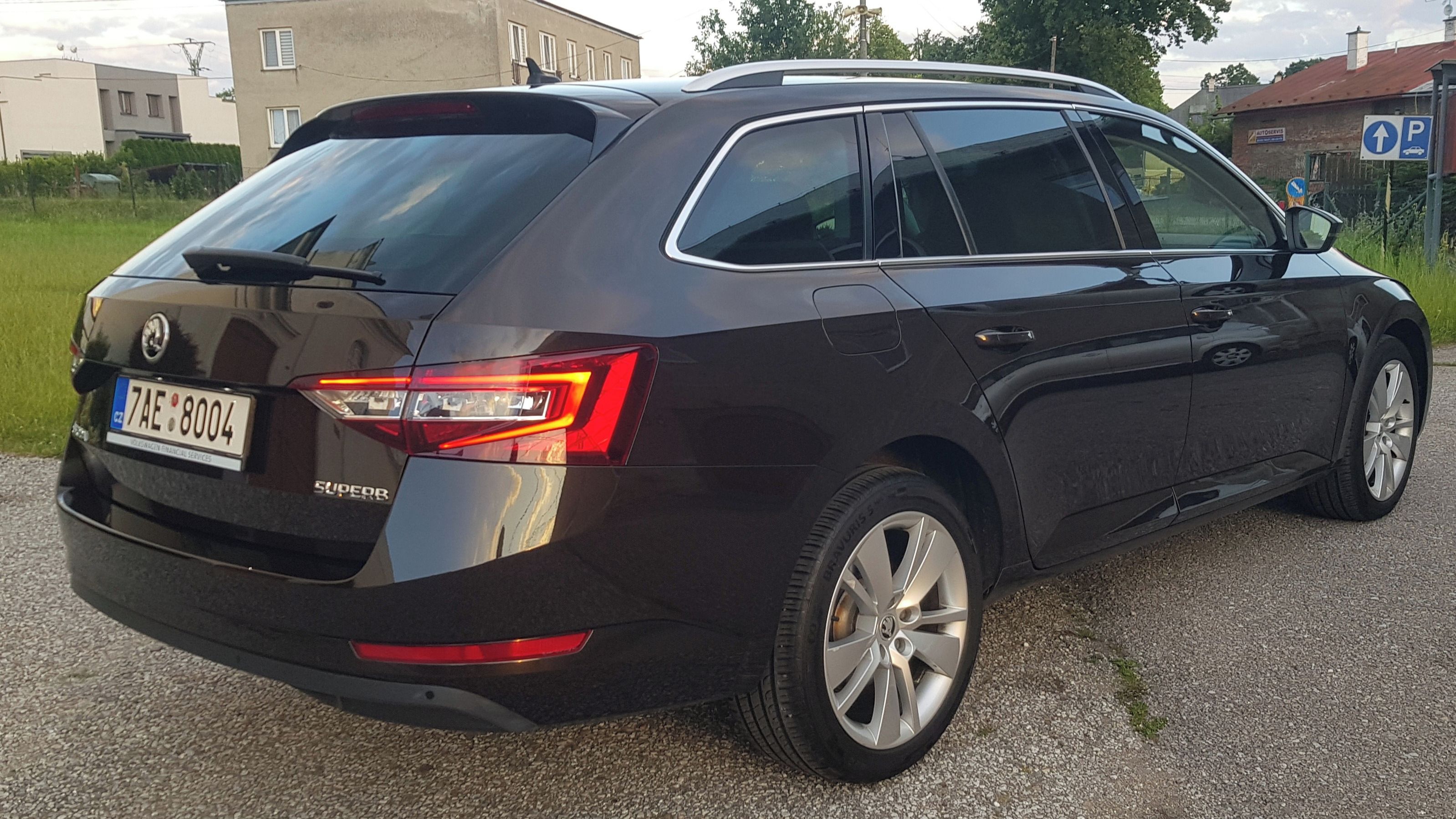 Škoda Superb, 2.0 TDI 140KW 4x4  Style - fotka 4