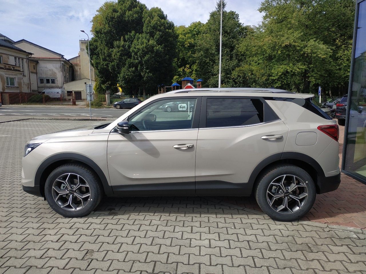 KGM Korando, 1.5T,SMART,2WD,AT,SKLADEM - fotka 6