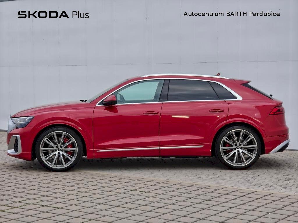 Audi SQ8, SUV / 4,0 TFSI / Quattro / 373 - fotka 3