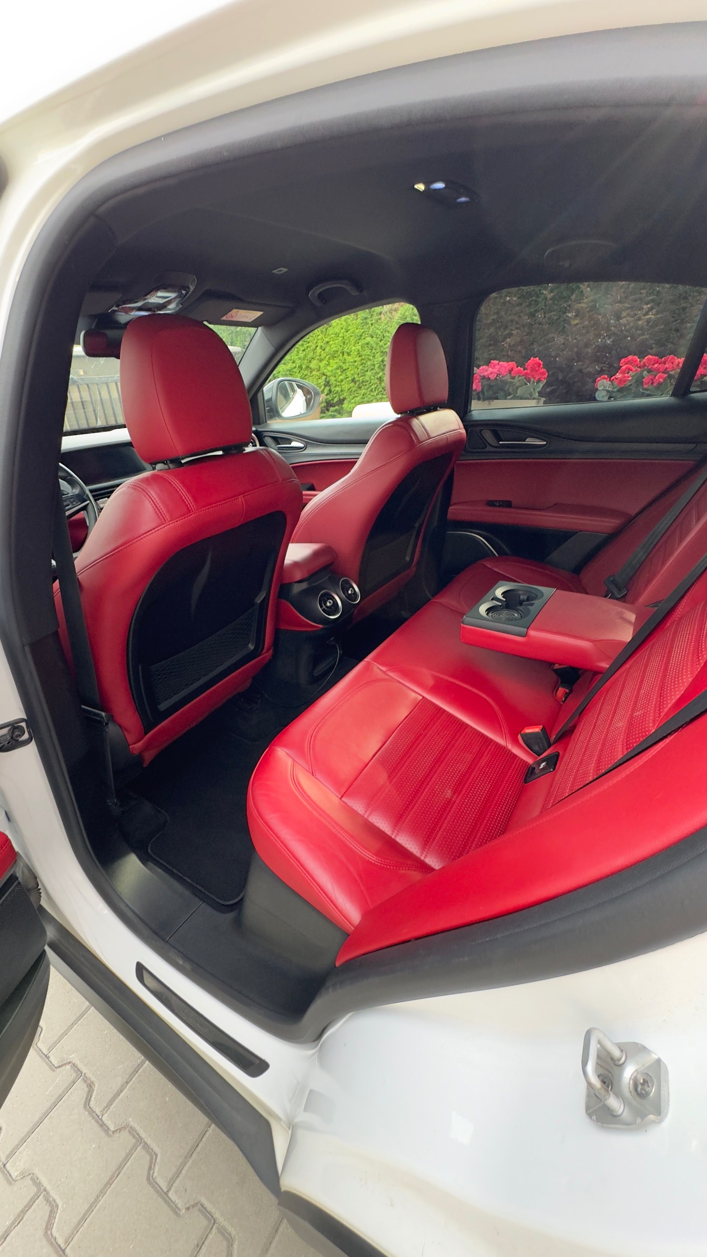 Alfa Romeo Stelvio - fotka 6