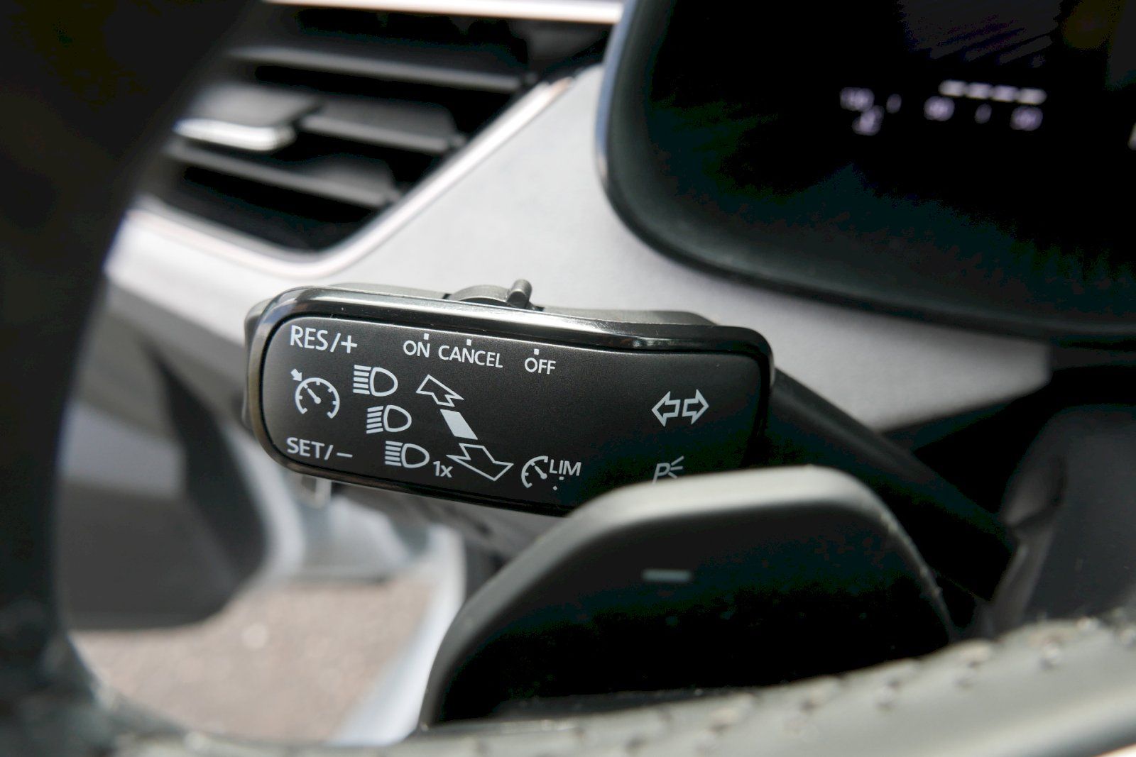 Škoda Kamiq, 1.0 TSI 85 kW DSG 7° TOP Selec - fotka 6