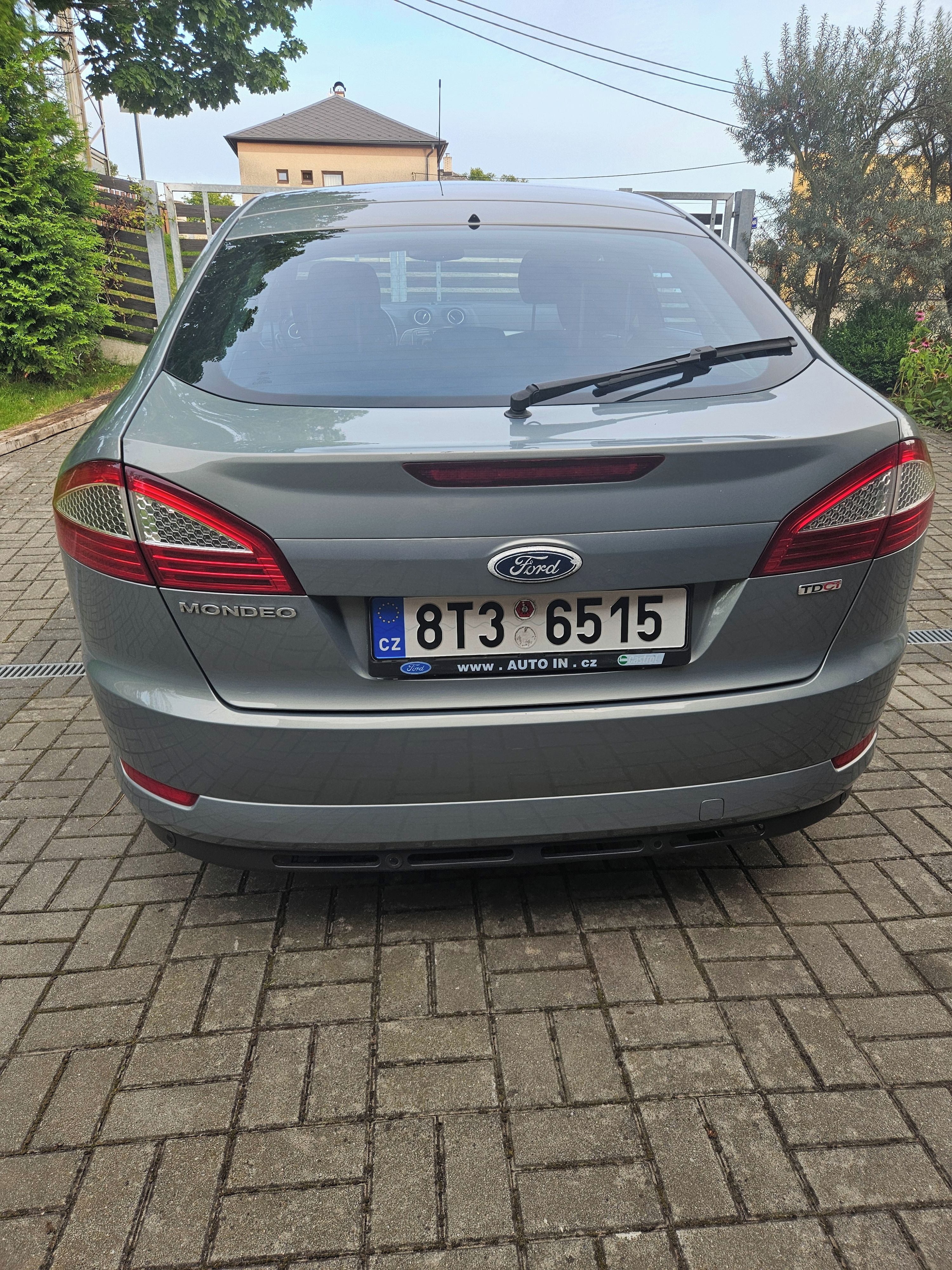Ford Mondeo, Ford Mondeo 1,8 Tdci Titanium - fotka 6