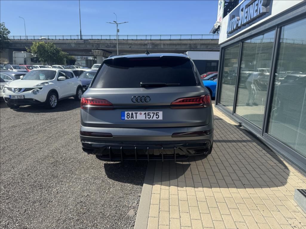 Audi Q7, 3,0 TDI,Sline,R21,DPH,Záruka - fotka 4
