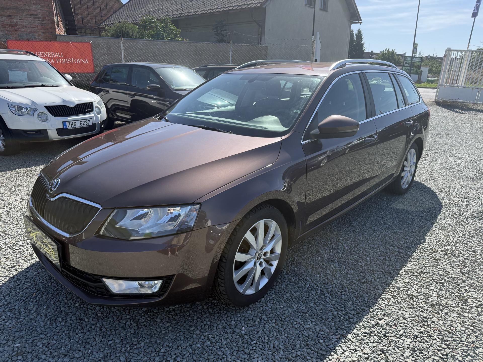 Škoda Octavia, 2.0 TDI STYLE - fotka 3