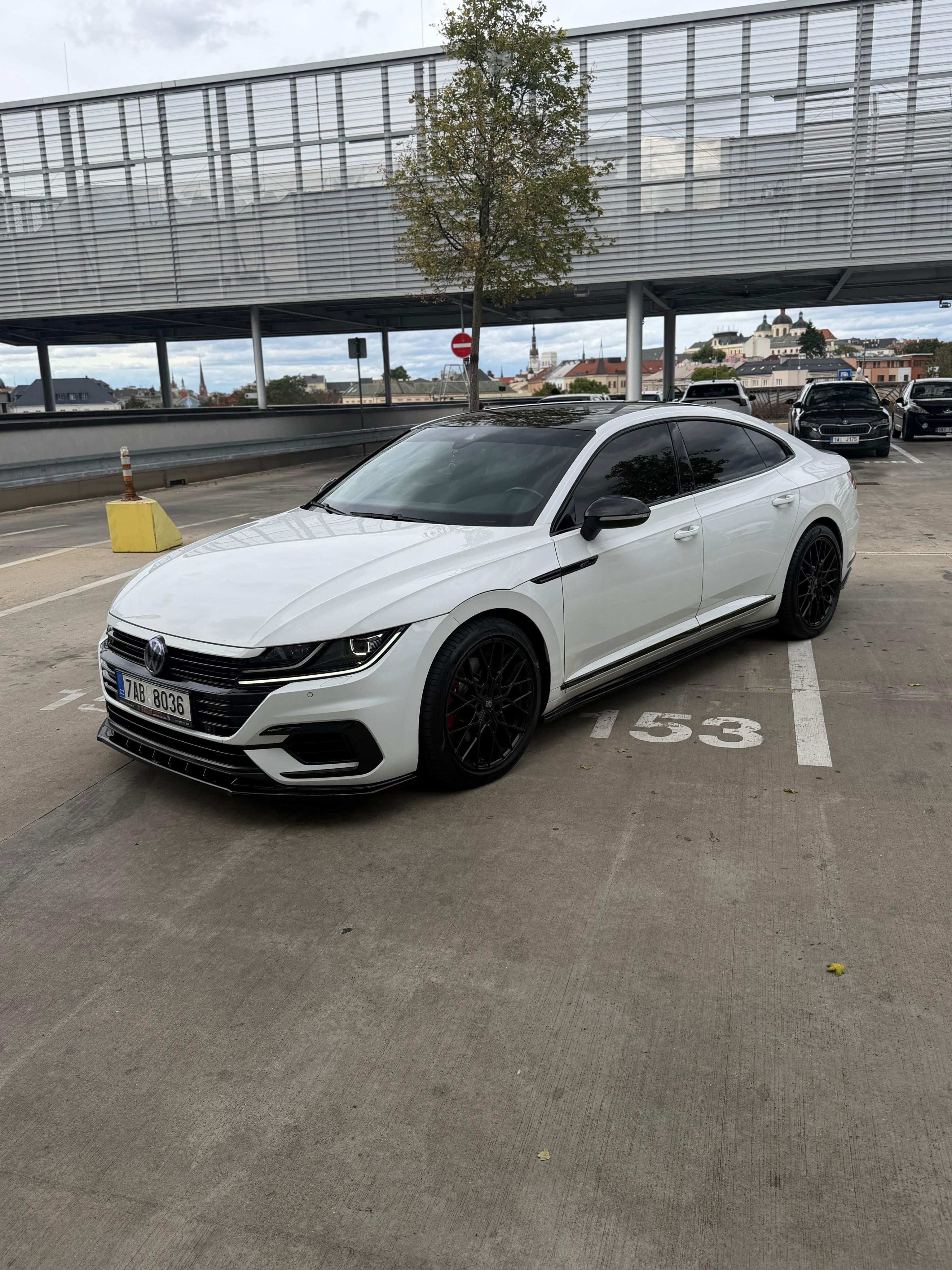 Volkswagen Arteon, Volkswagen Arteon 2.0 176kw
