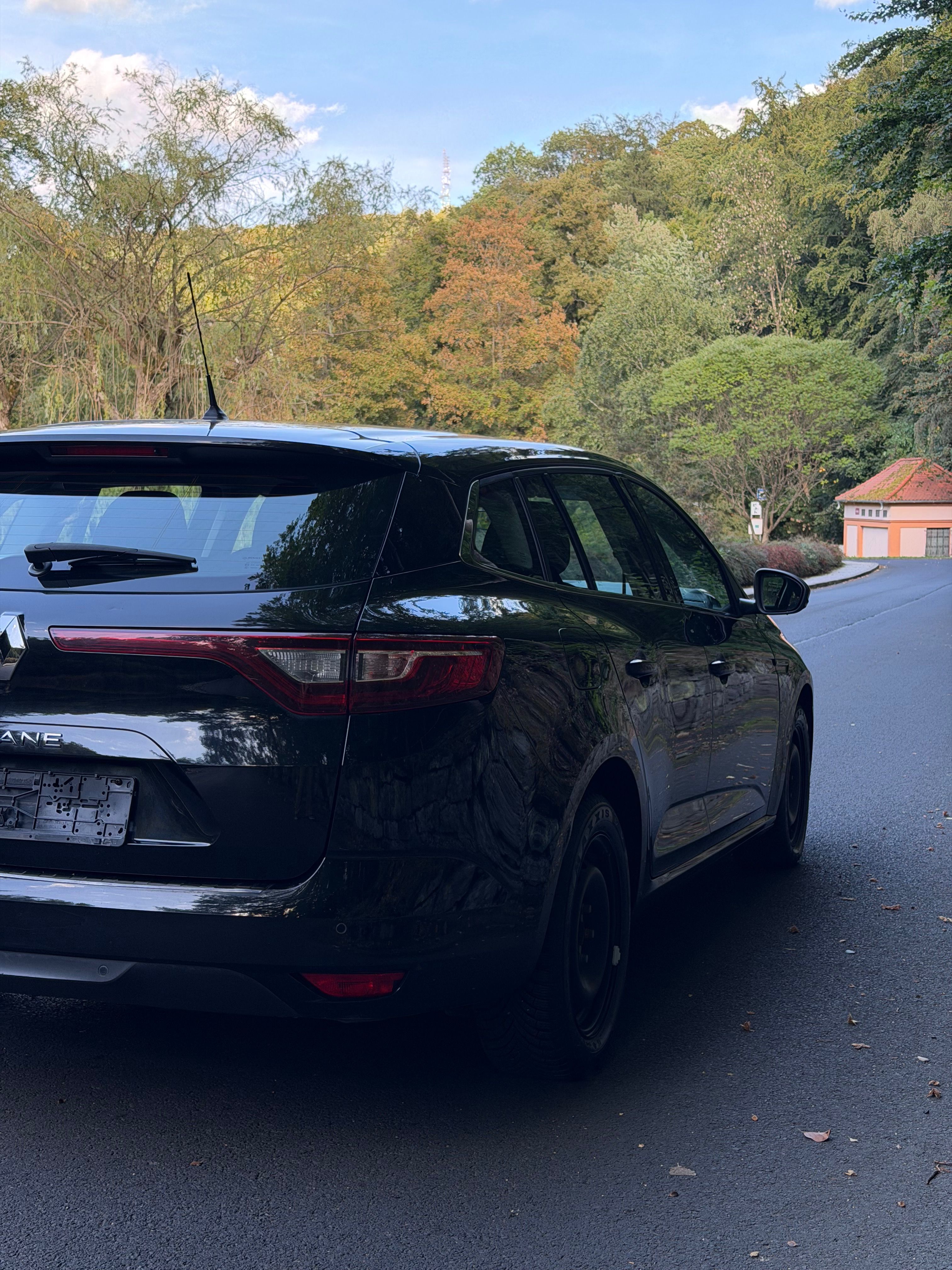 Renault Mégane, Grandtour 1.2 TCe Manual 2018 - fotka 5