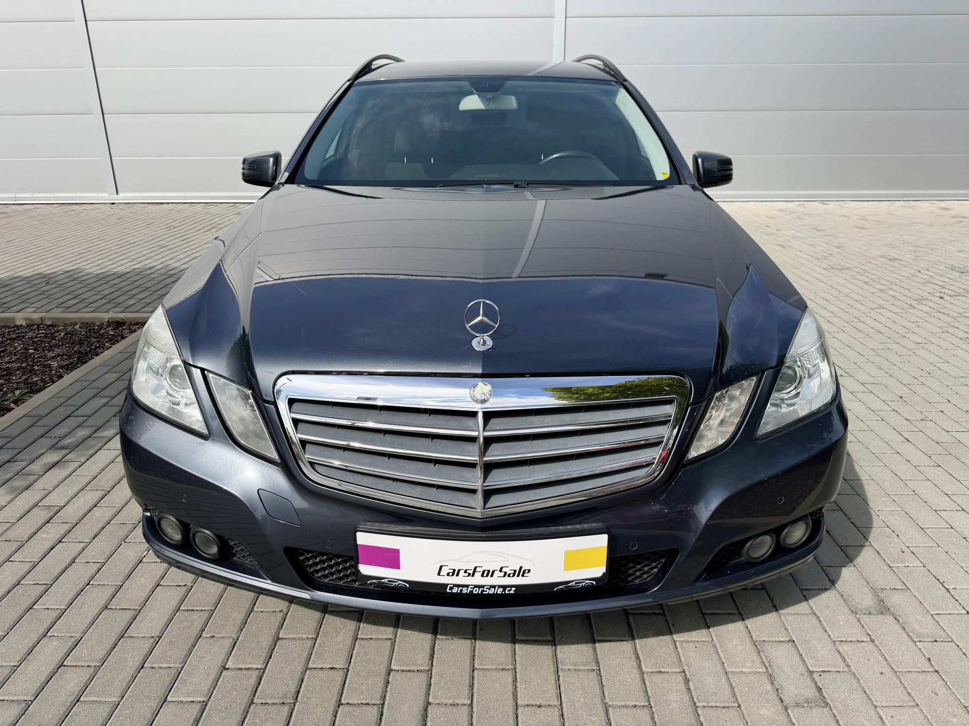 Mercedes-Benz Třídy E, 200 CDI AUTOMAT XENONY NAVI!!! - fotka 2