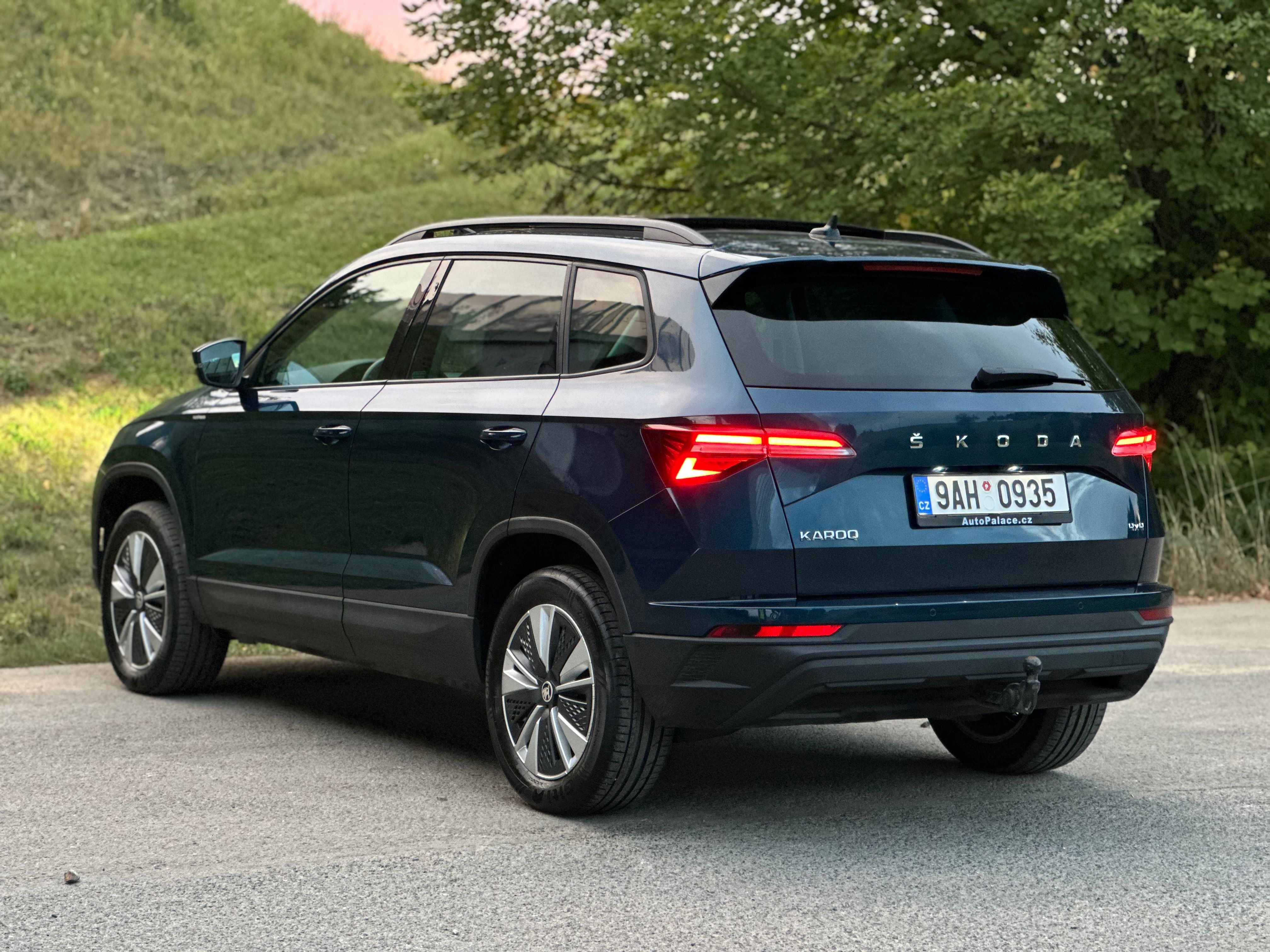 Škoda Karoq, 2.0 TDI 110 kW DSG Style 4x4 - fotka 4