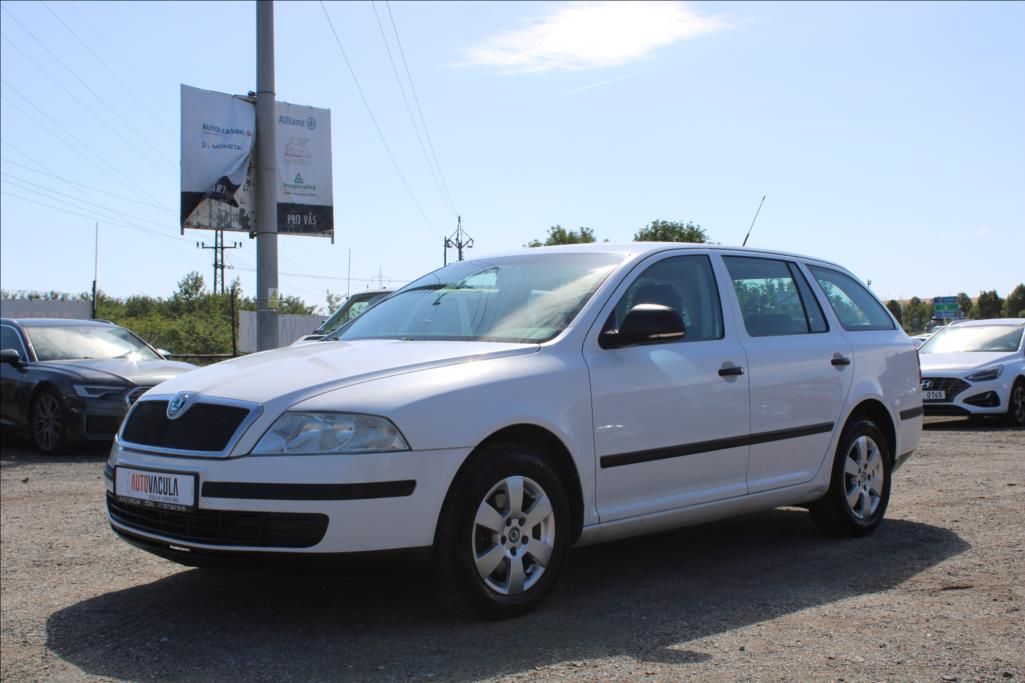 Škoda Octavia, 1,6 i  KLIMA, STK 7/2028, ČR