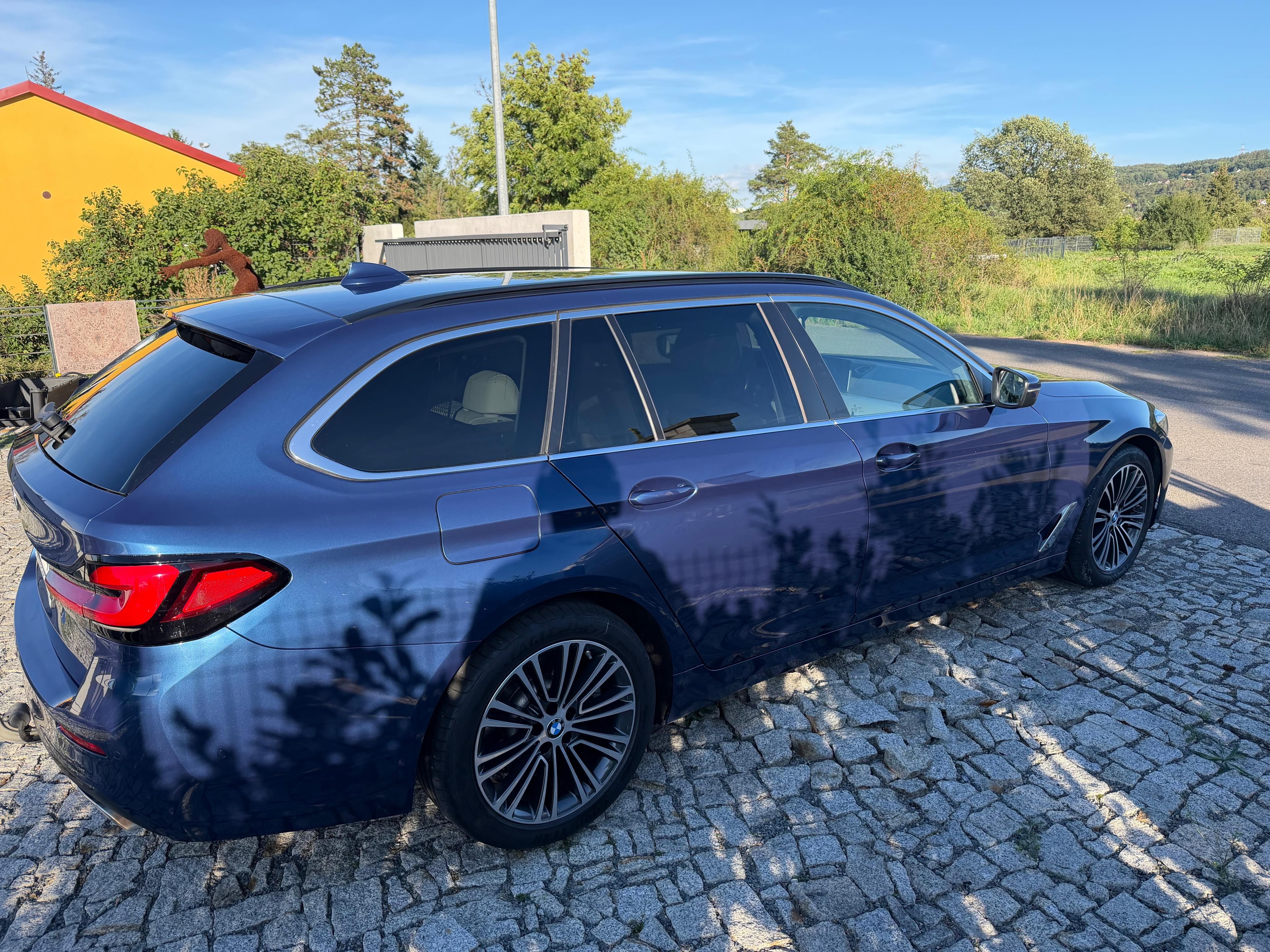 BMW Řada 5, BMW 520d 140kw 2023 | ČR - fotka 6