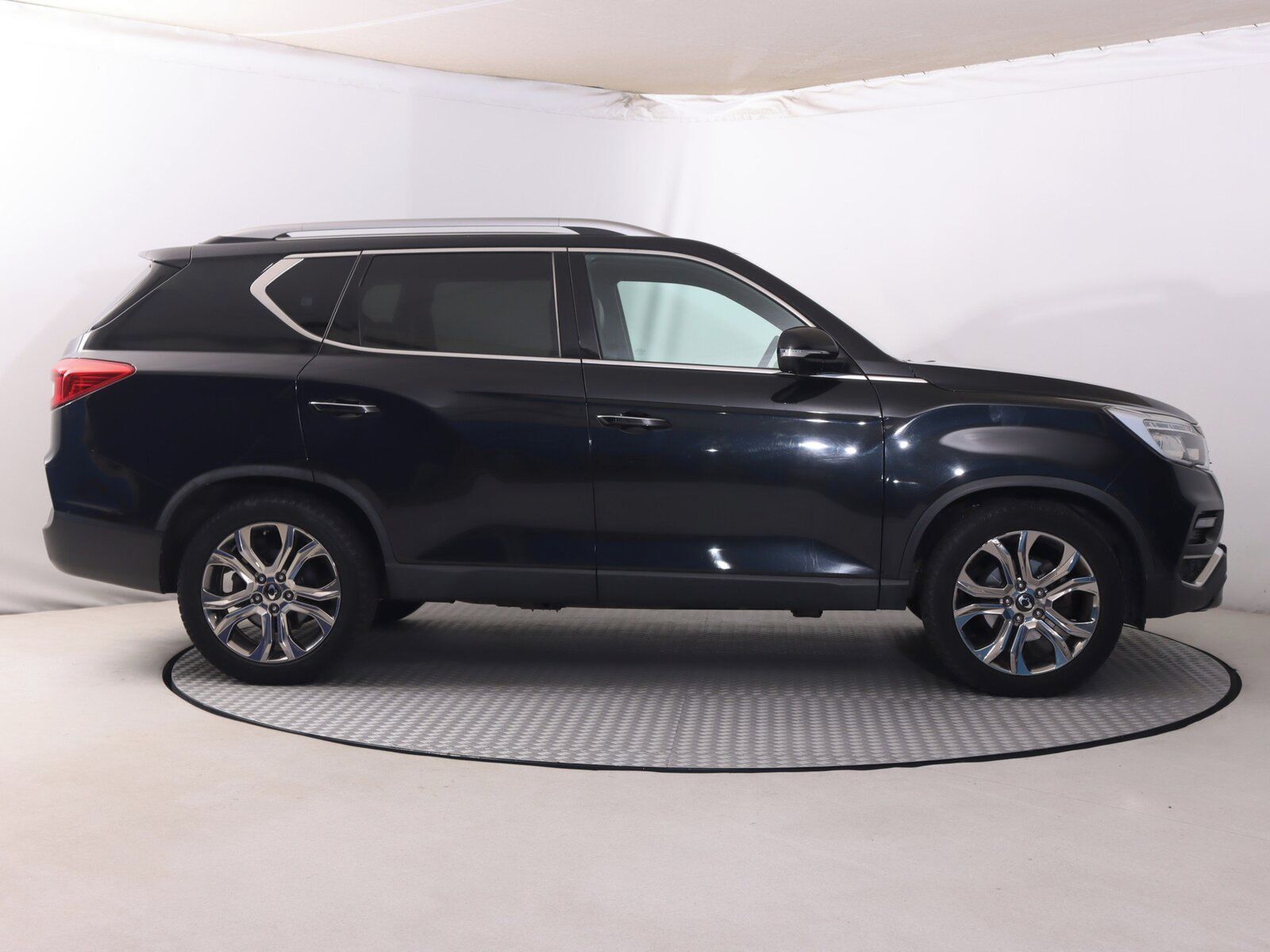 SsangYong Rexton, 2.2 Diesel, 4X4, Automat - fotka 6