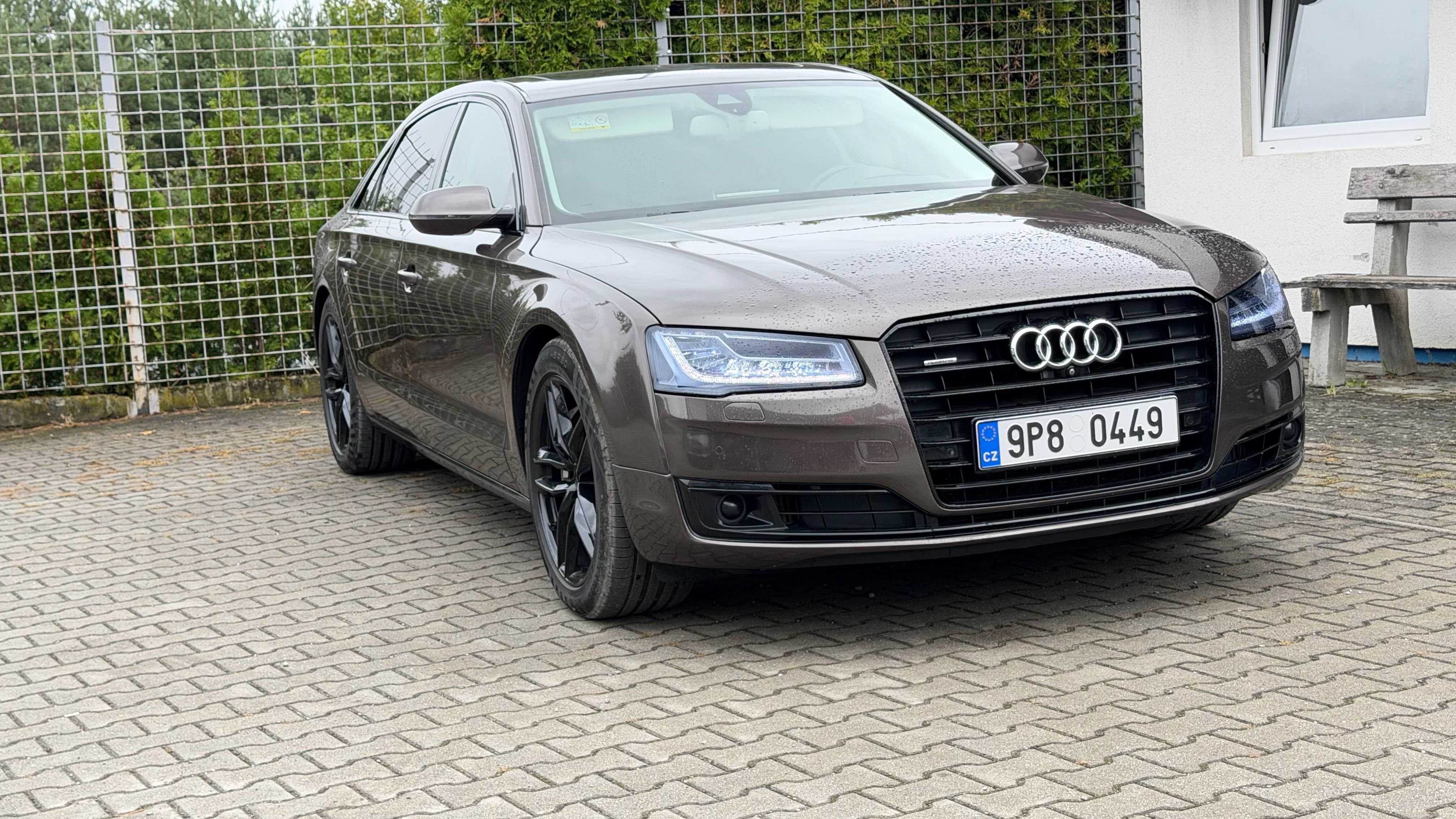 Audi A8, 4.2TDi,V8,283kW,Matrix,LONG - fotka 3