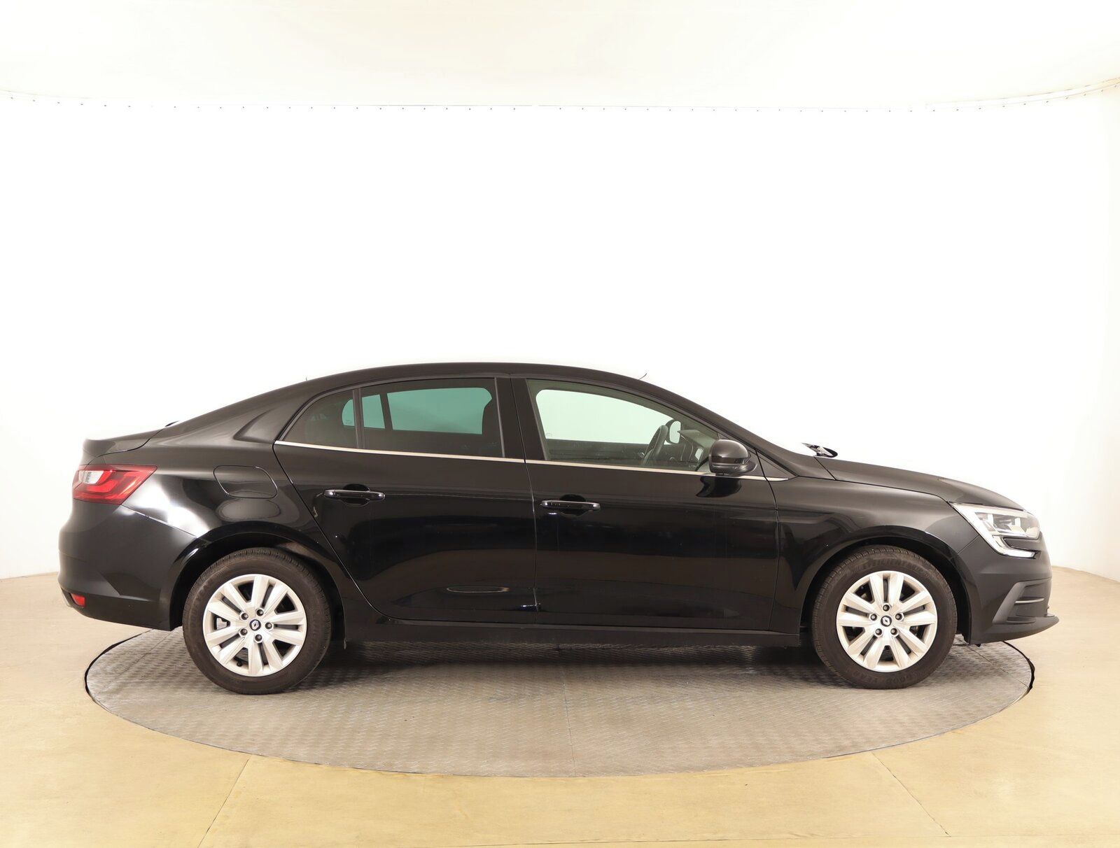 Renault Mégane, 1.3 TCe, Serv.kniha - fotka 6