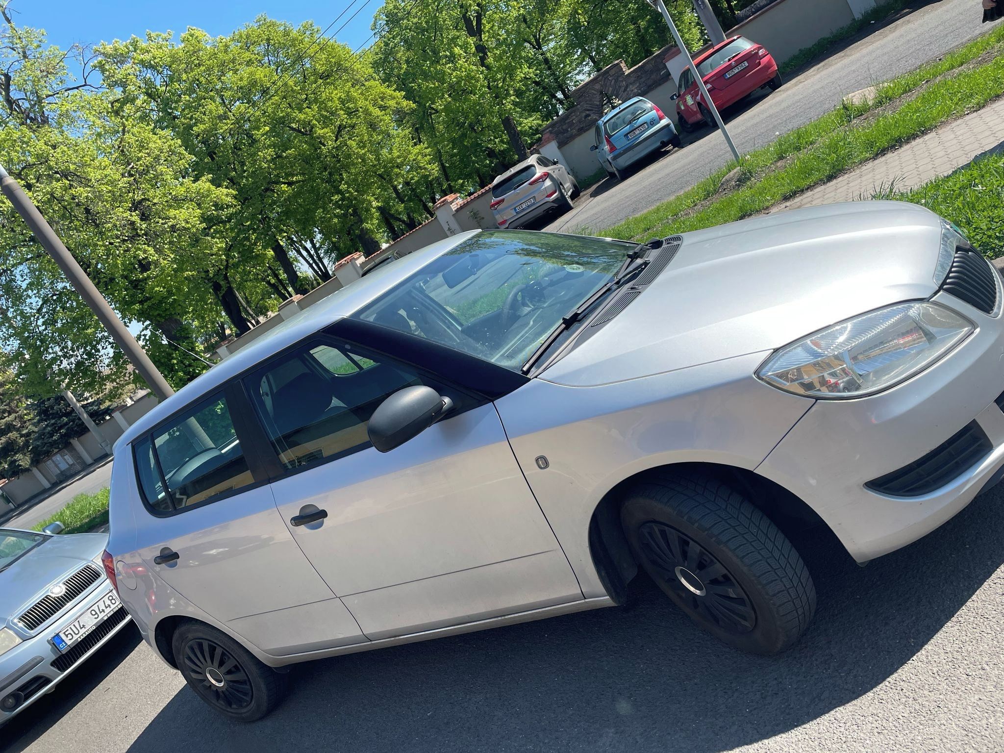Škoda Fabia, II, 1.2 TSI 63kW, šedá metál