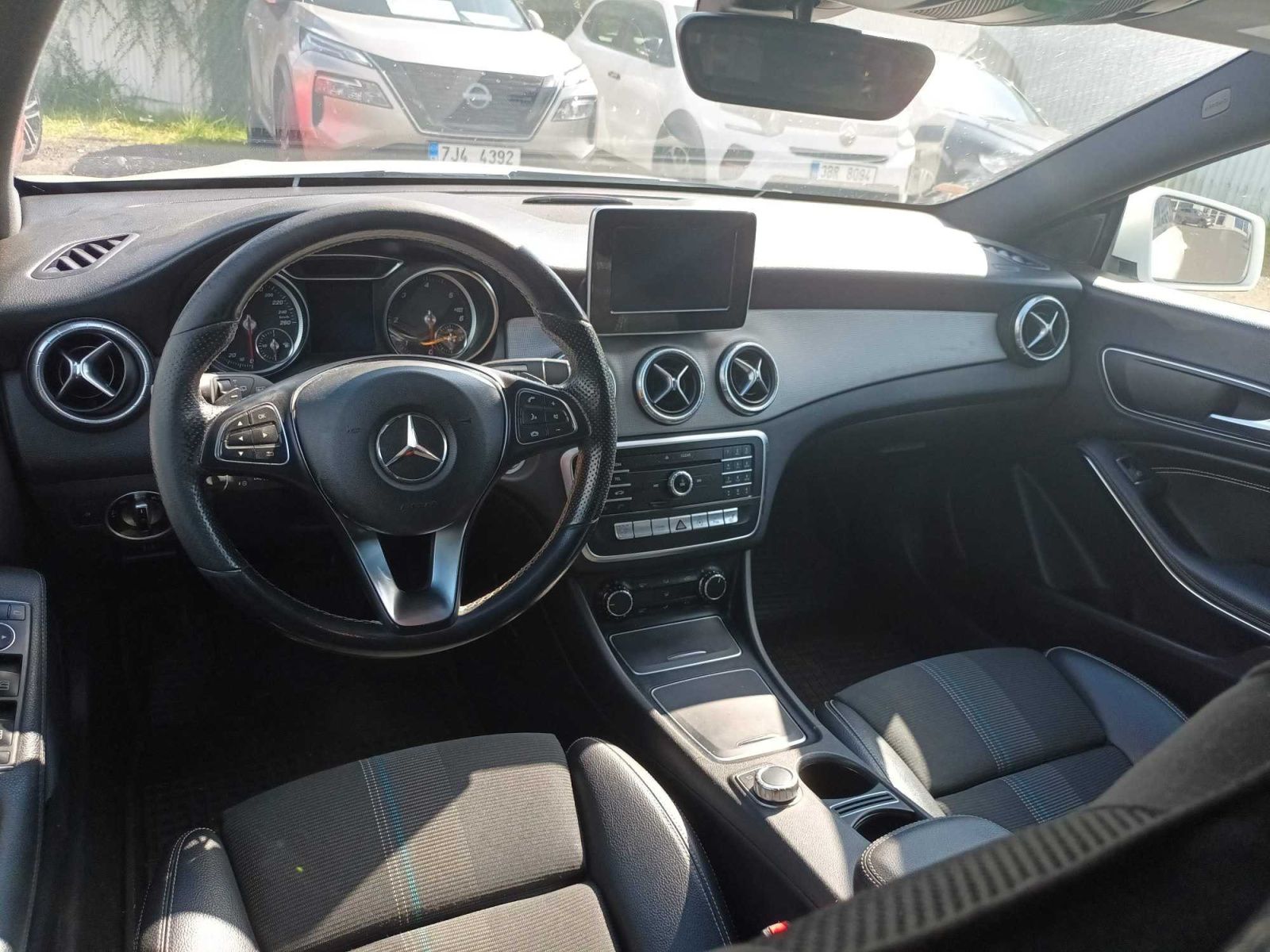 Mercedes-Benz CLA, 200 CDI, Automat, Kůže, Klima - fotka 3