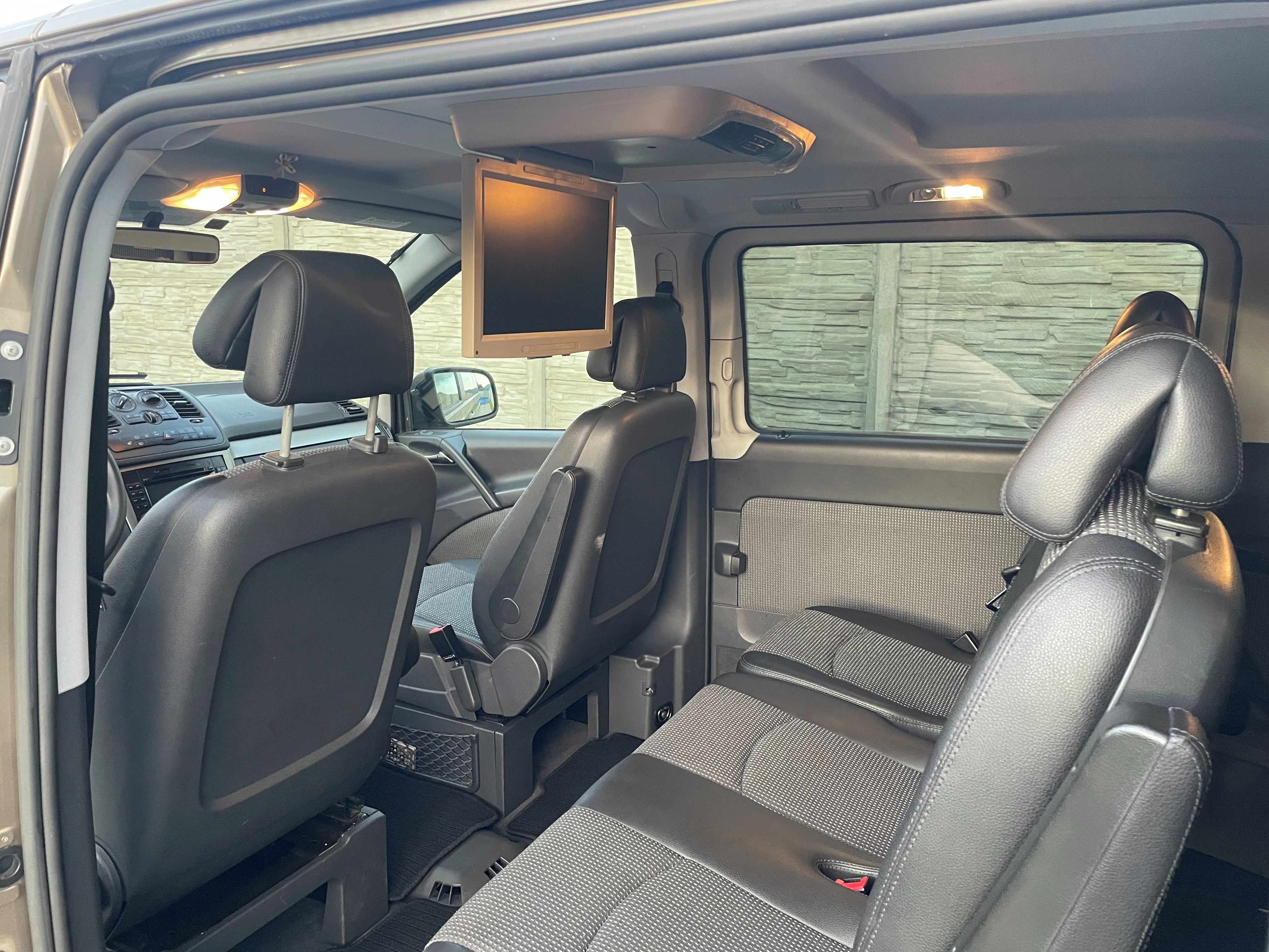 Mercedes-Benz Viano, Zakázkový EXTRA LONG 3 řady - fotka 6
