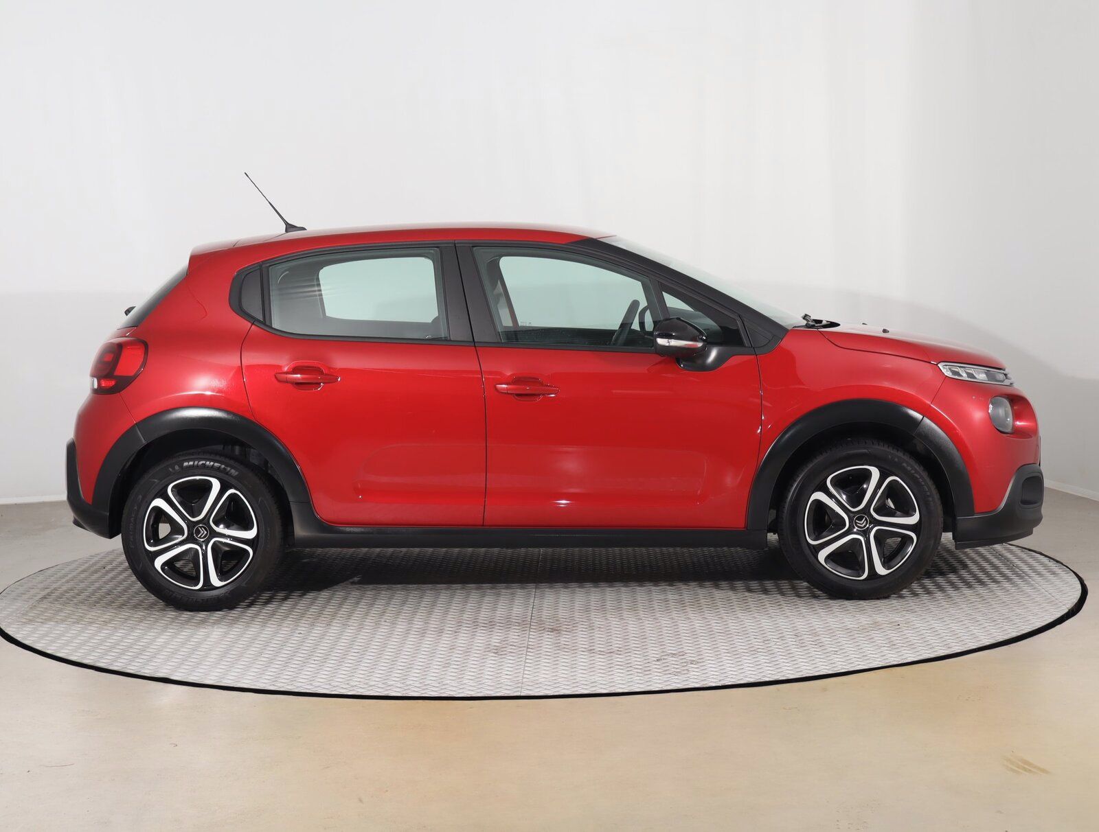 Citroën C3, 1.2 PureTech, Serv.kniha - fotka 6