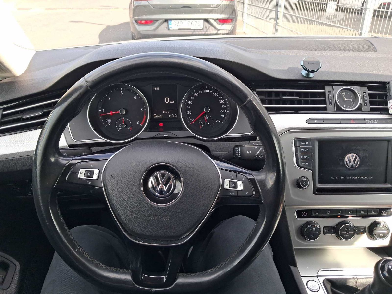 Volkswagen Passat, 2.0 TDI, Navi - fotka 3