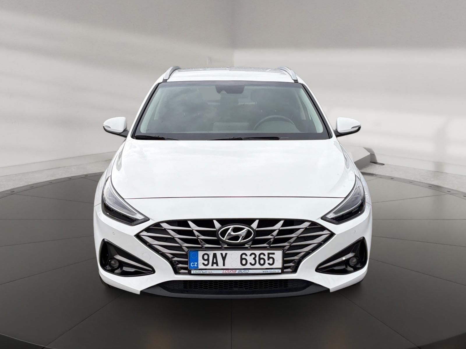 Hyundai i30, FAMILY SMART 1.5T-GDI 80kW CZ - fotka 2