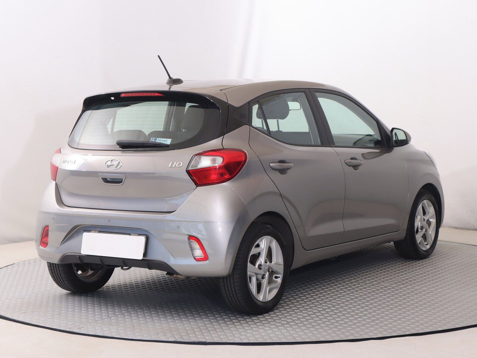 Hyundai i10, 1.2, Start, Automat - fotka 5