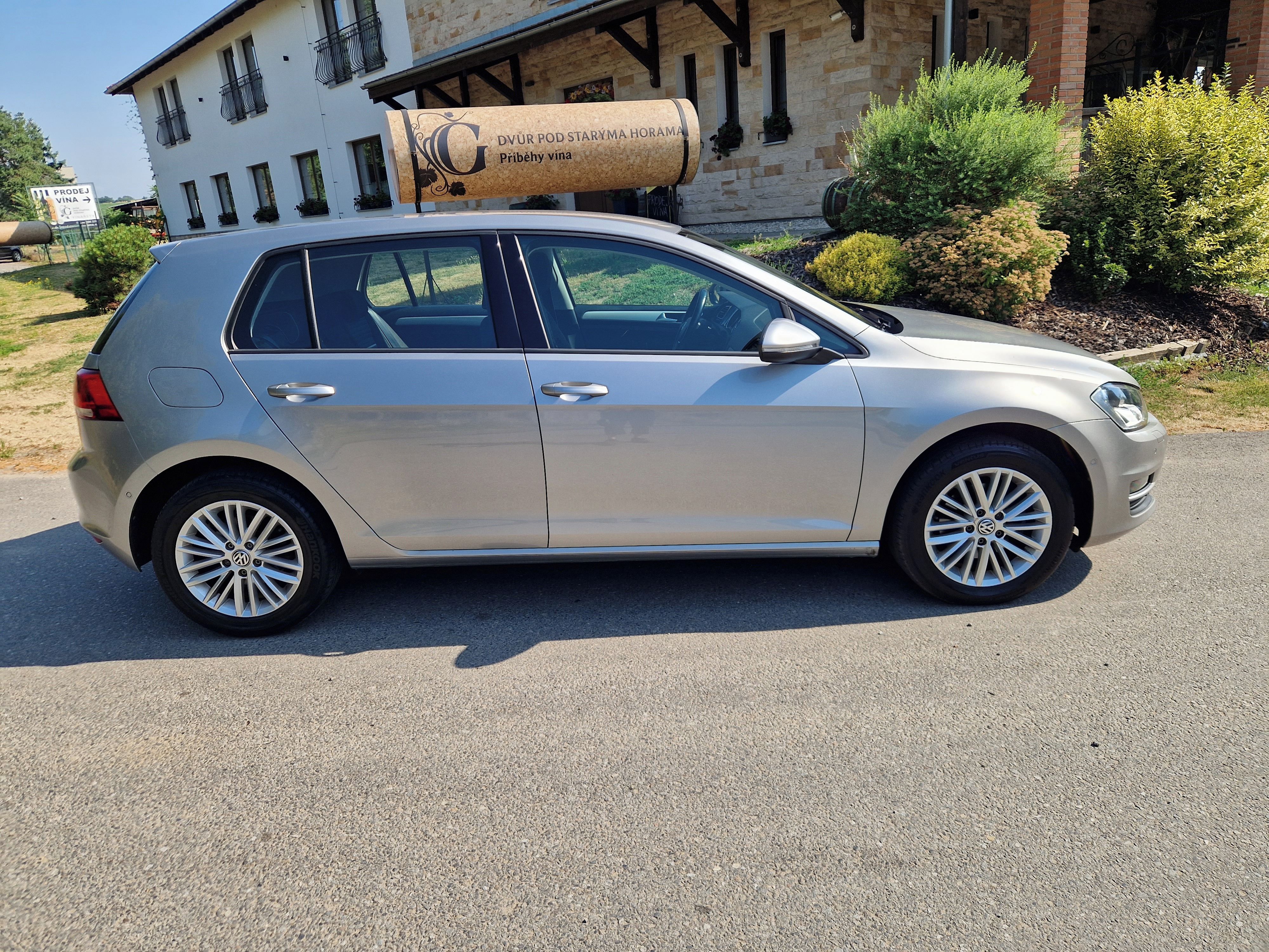 Volkswagen Golf, VW Golf VII 1,4 TSI 92KW ,digi - fotka 2